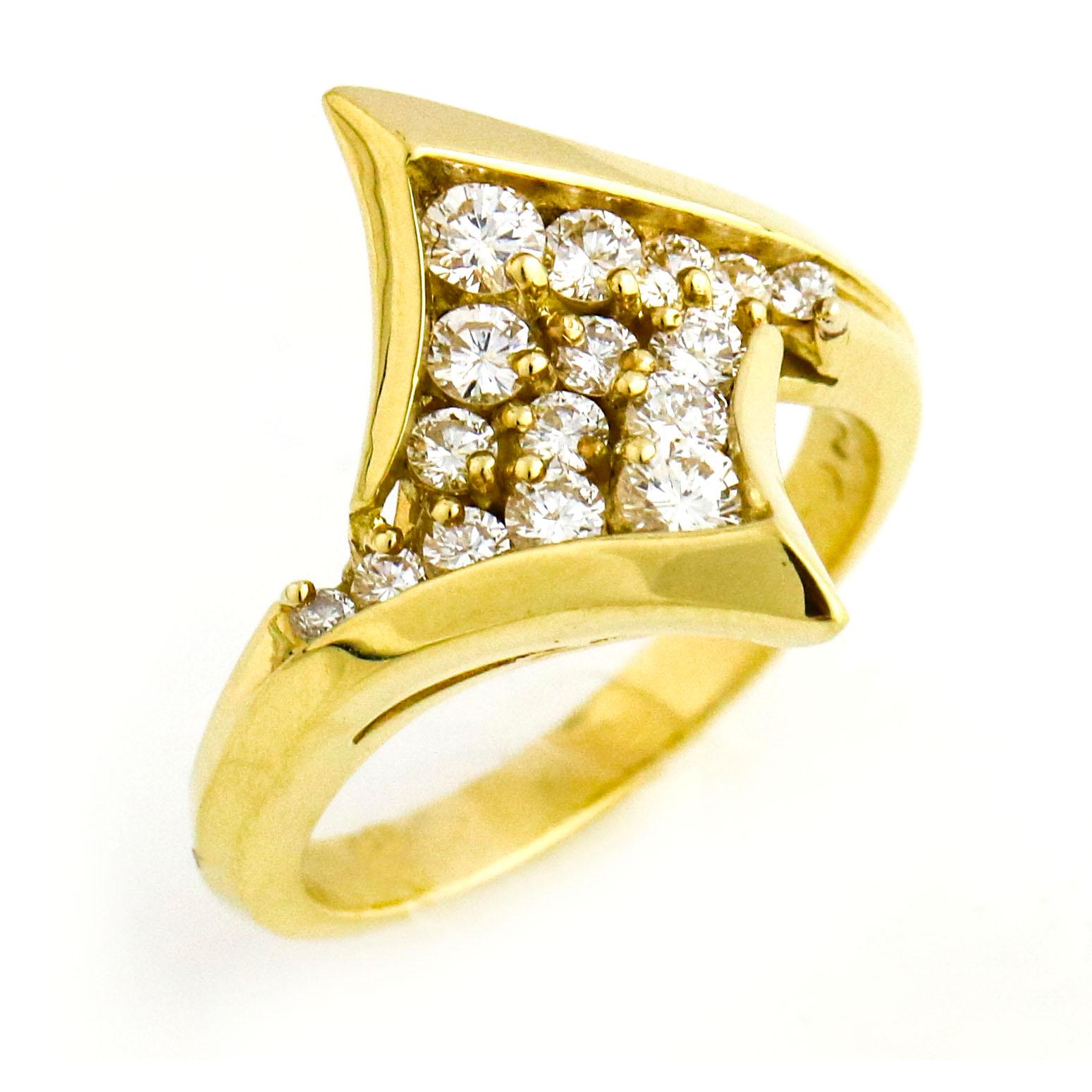 .60 Carat 18 Karat Yellow Gold Diamond Fashion Ring For Sale 5