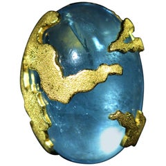 60 Carat Cabochon Santa Maria Aquamarine Ring in 18 Karat Yellow Gold
