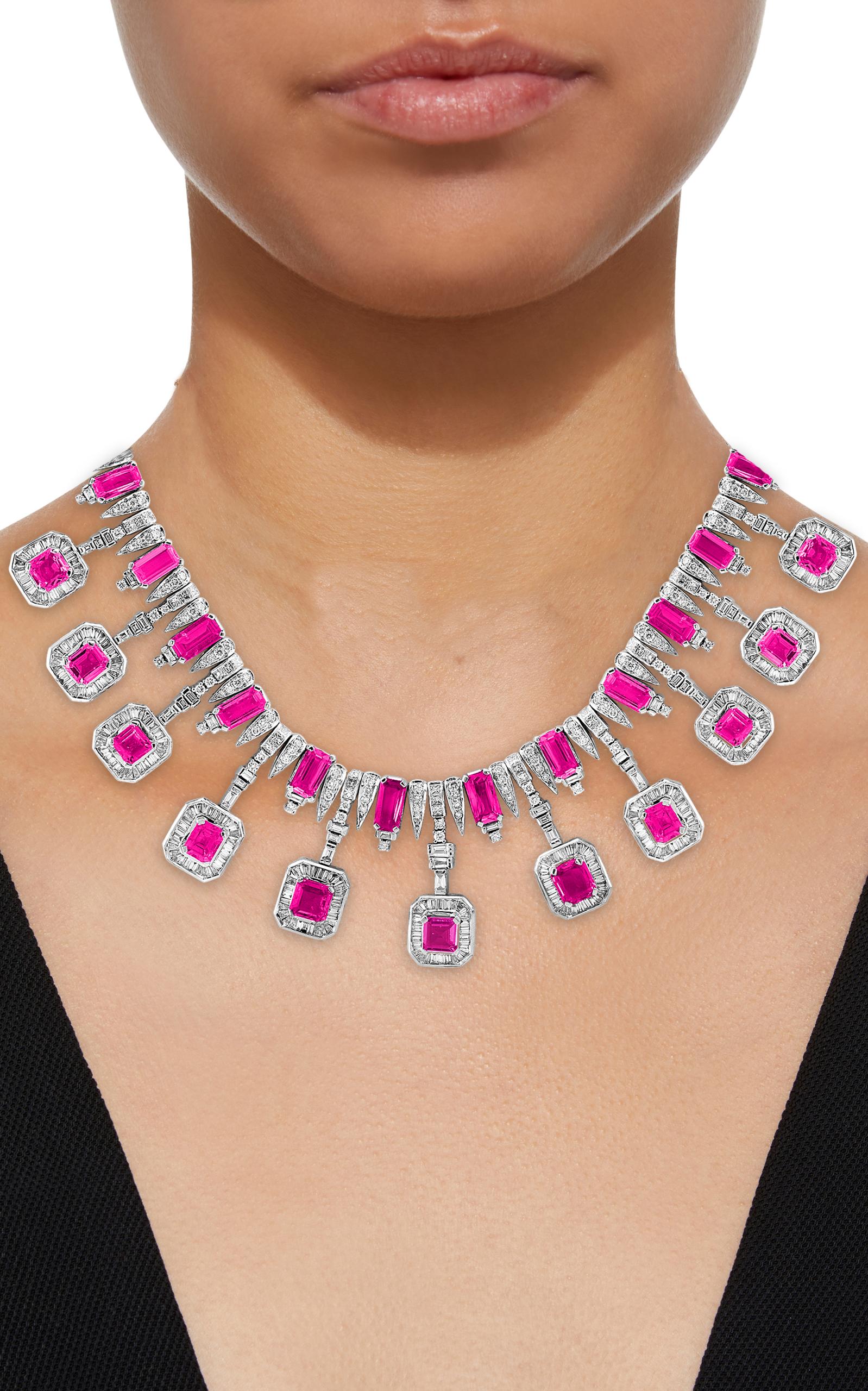 GIA Certified, No Heat, 60 Ct Pink Sapphire & 25 Ct Diamond Necklace Suite 18 Kt For Sale 4