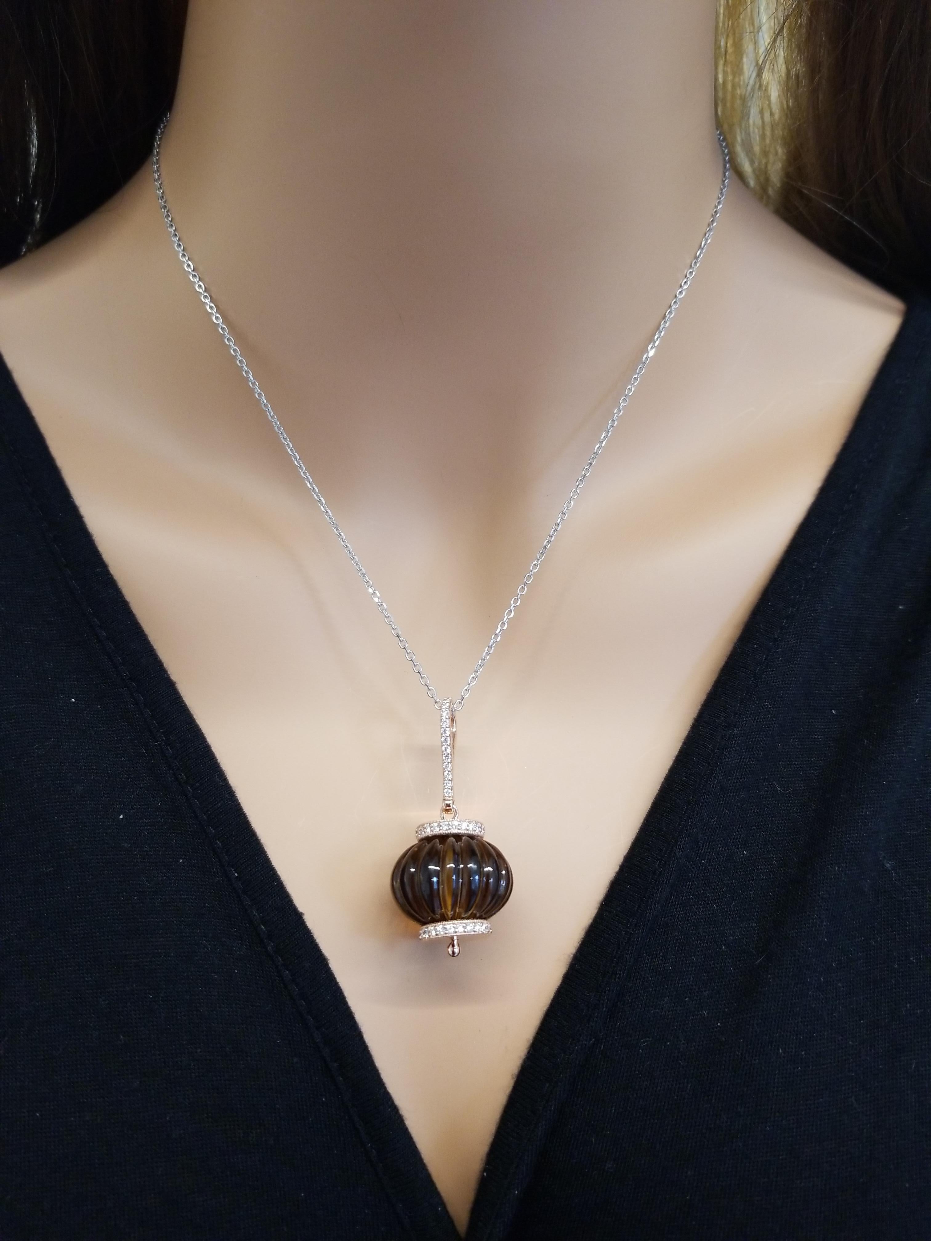 60 Carat Smoky Quartz Gemstone and Diamond Pendant Necklace in 14 Karat Gold In New Condition In Chicago, IL