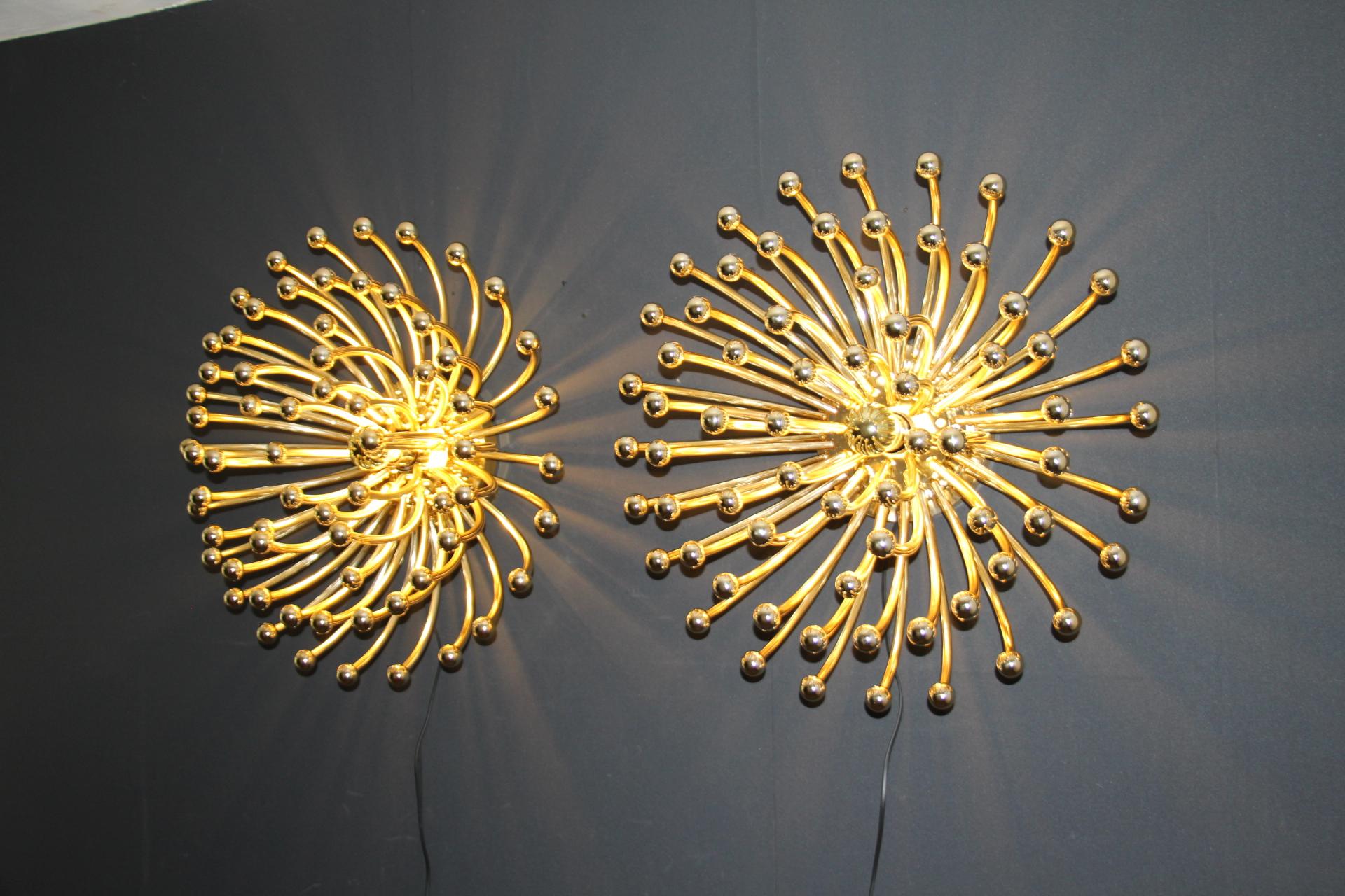  60 cm Gold Pistillo Chandeliers, table lamps or Wall Lamps By Valenti Milano For Sale 7