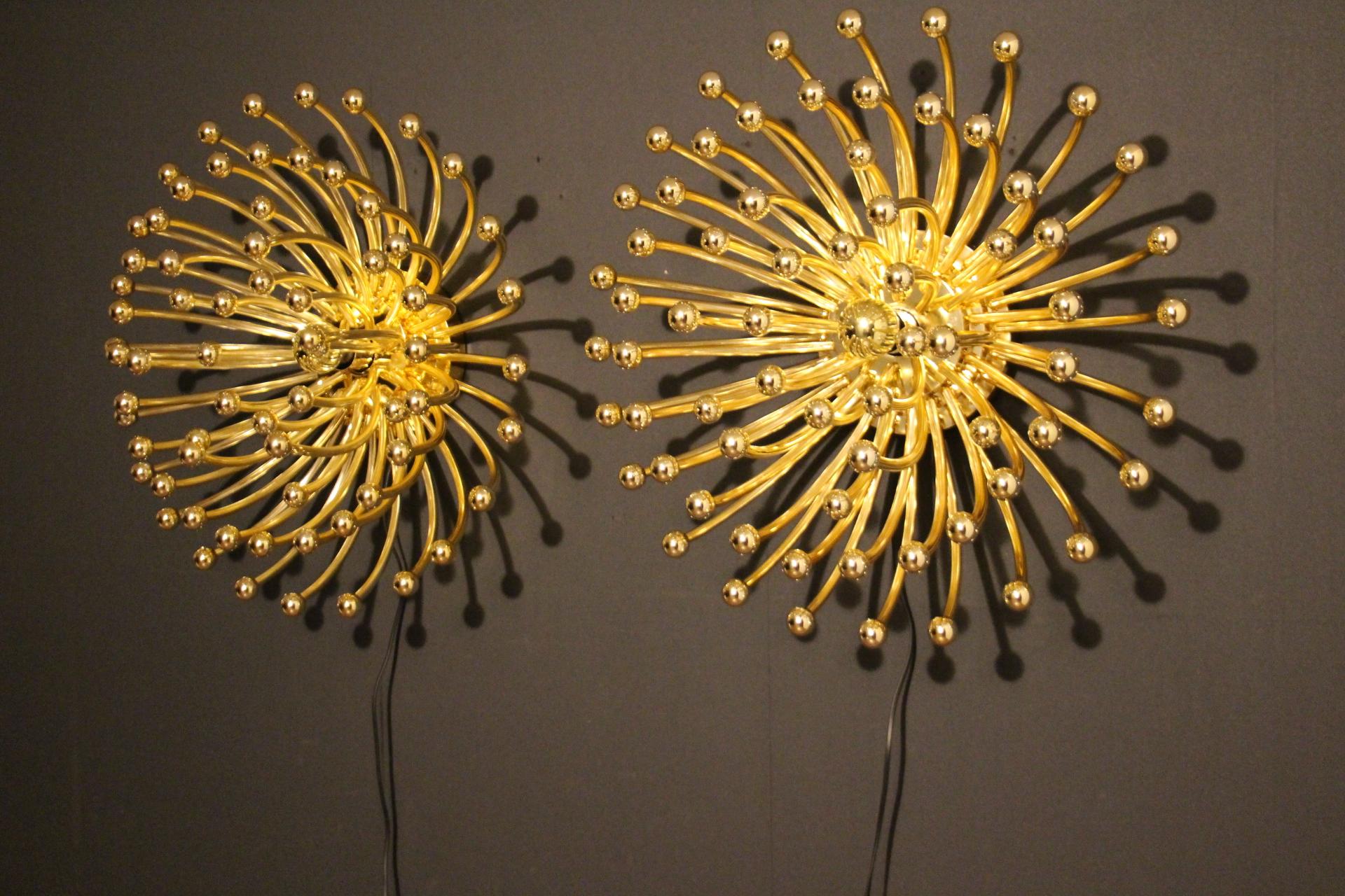 Italian  60 cm Gold Pistillo Chandeliers, table lamps or Wall Lamps By Valenti Milano For Sale