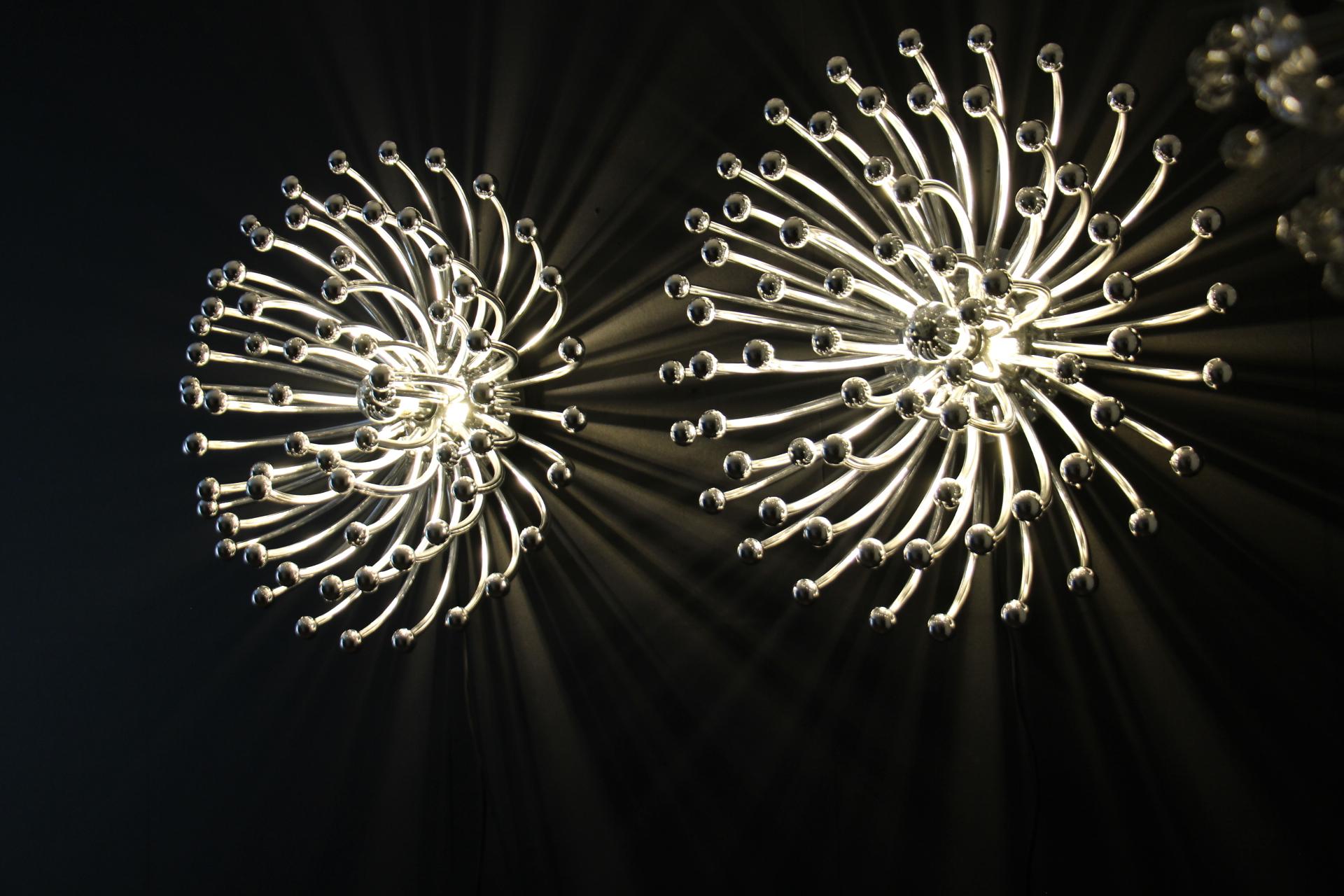 Contemporary 60 cm Silver Pistillo Chandeliers Table Lamps or Wall Lamps By Valenti Milano For Sale