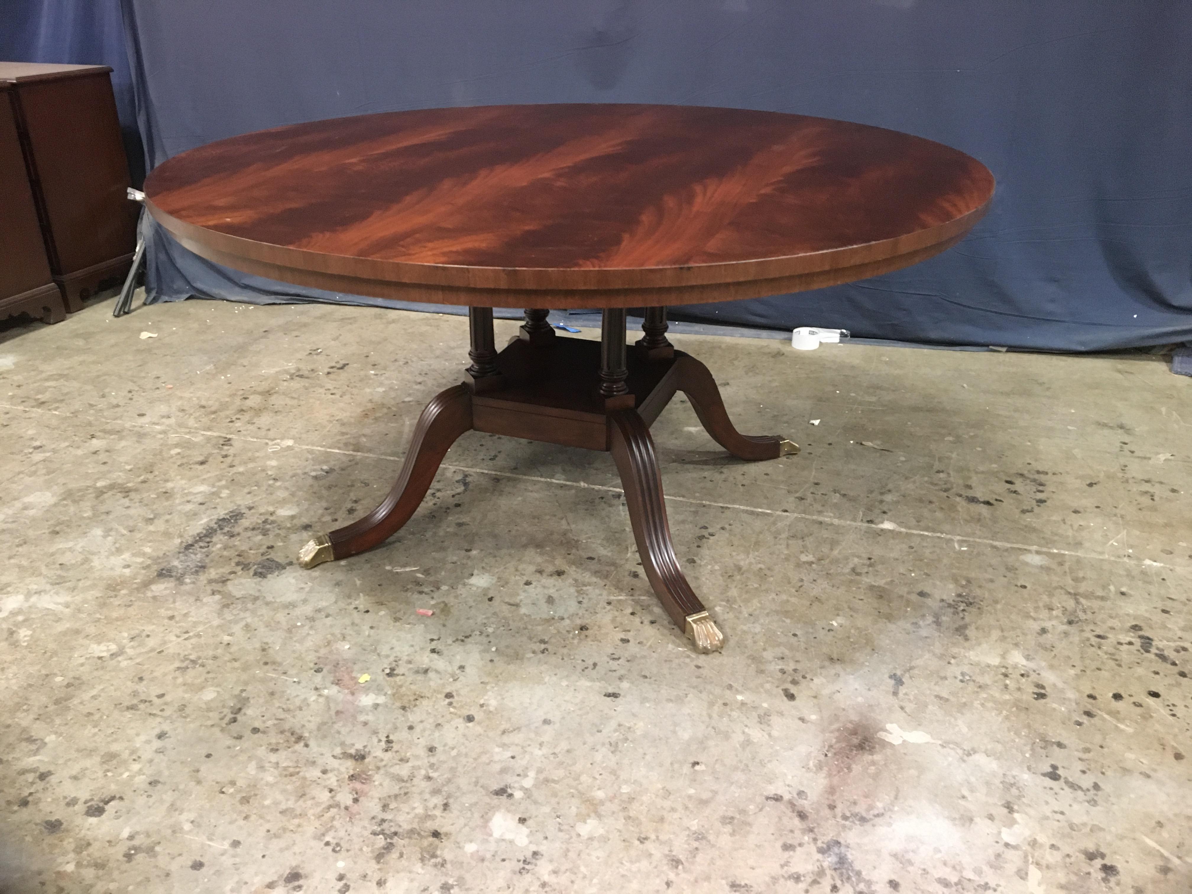 Round Mahogany Georgian Style Pedestal Dining Table by Leighton Hall For Sale 1