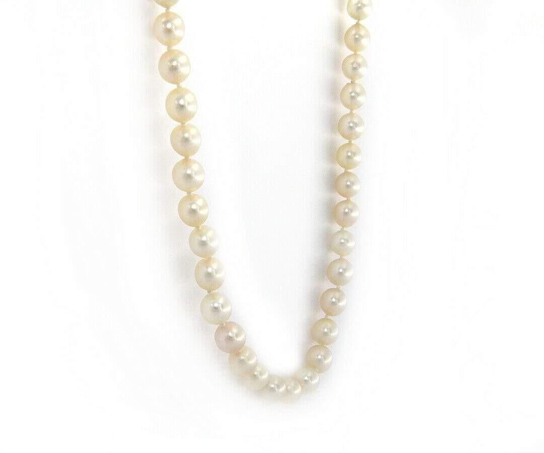 6.0 MM Cultured Akoya Pearl Strand Necklace in 14K

Cultured Akoya Pearl Strand Necklace
14K Yellow Gold
Pearl Sizes: Approx. 6.0 MM
Necklace Length: Approx. 20.0 Inches
Weight: Approx. 25.60 Grams
Stamped: 14K

Condition:
Offered for your