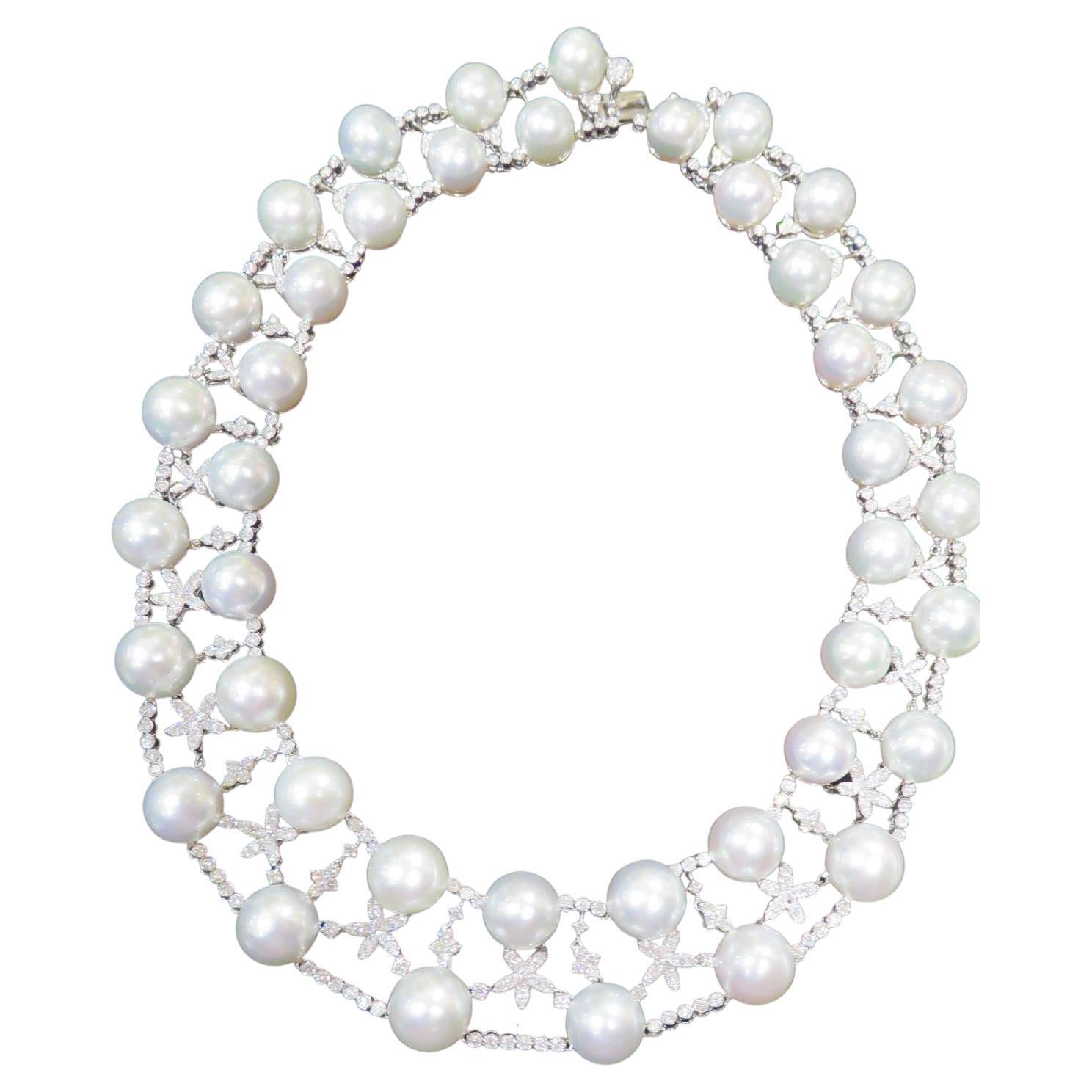 $78, 000 GAL Certified 18KT Gold AA-AAA Large South Sea Pearl Diamond Necklace For Sale