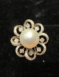 NWT $22, 000 Important 18KT Fancy South Sea Large AAA Pearl Diamond Earrings