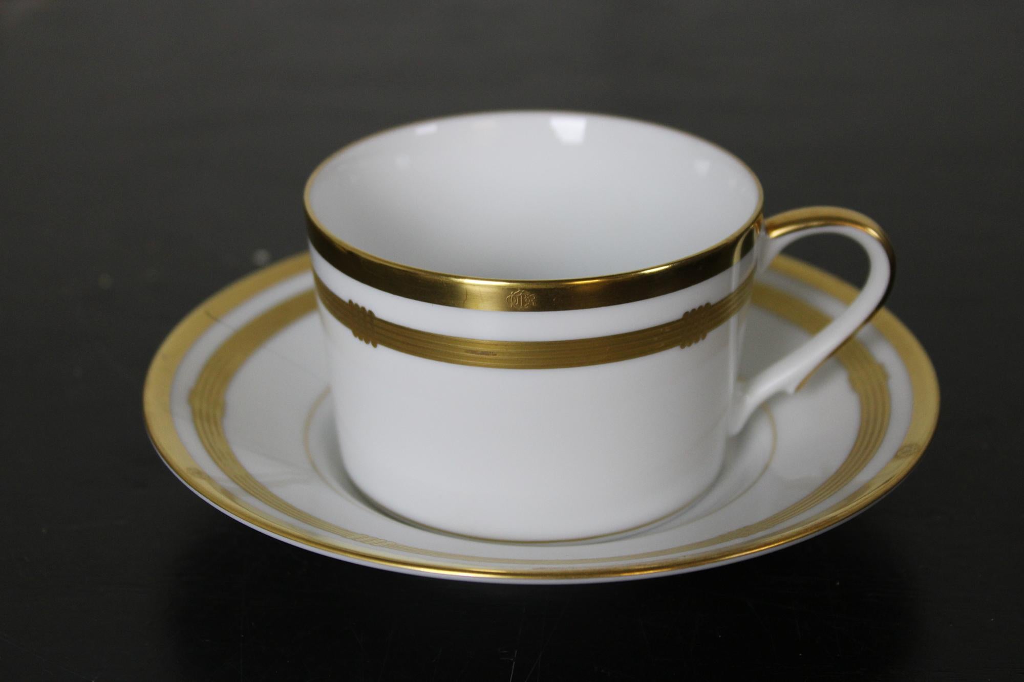 60 Pc Christian Dior Gaudron White & Gold China Set Plates Bowls Tea Cups Rings In Good Condition In Dayton, OH