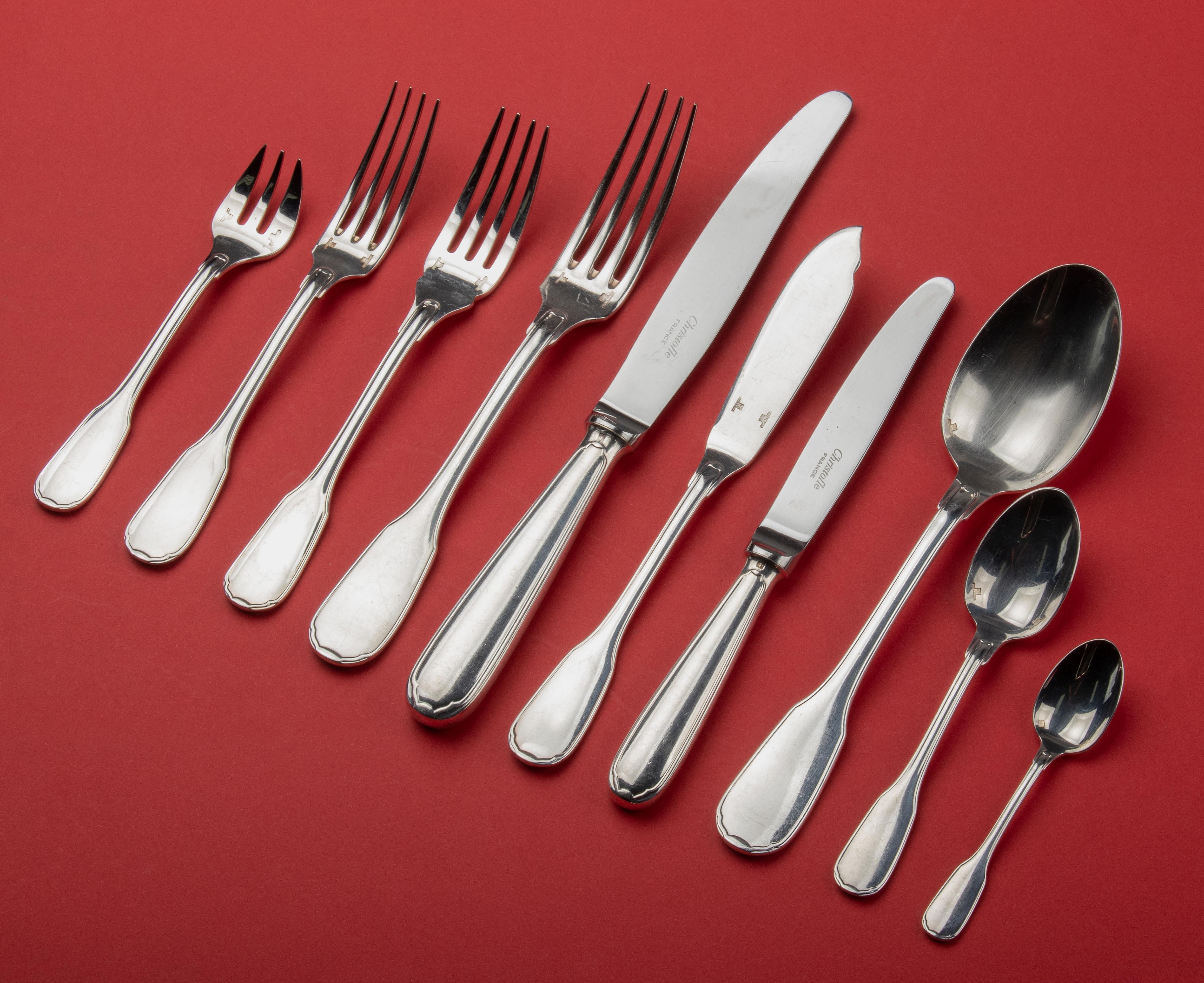 Assiette argentée Christofle Versailles lot de 3 pièces cuillère fourchette et couteau neufs. 