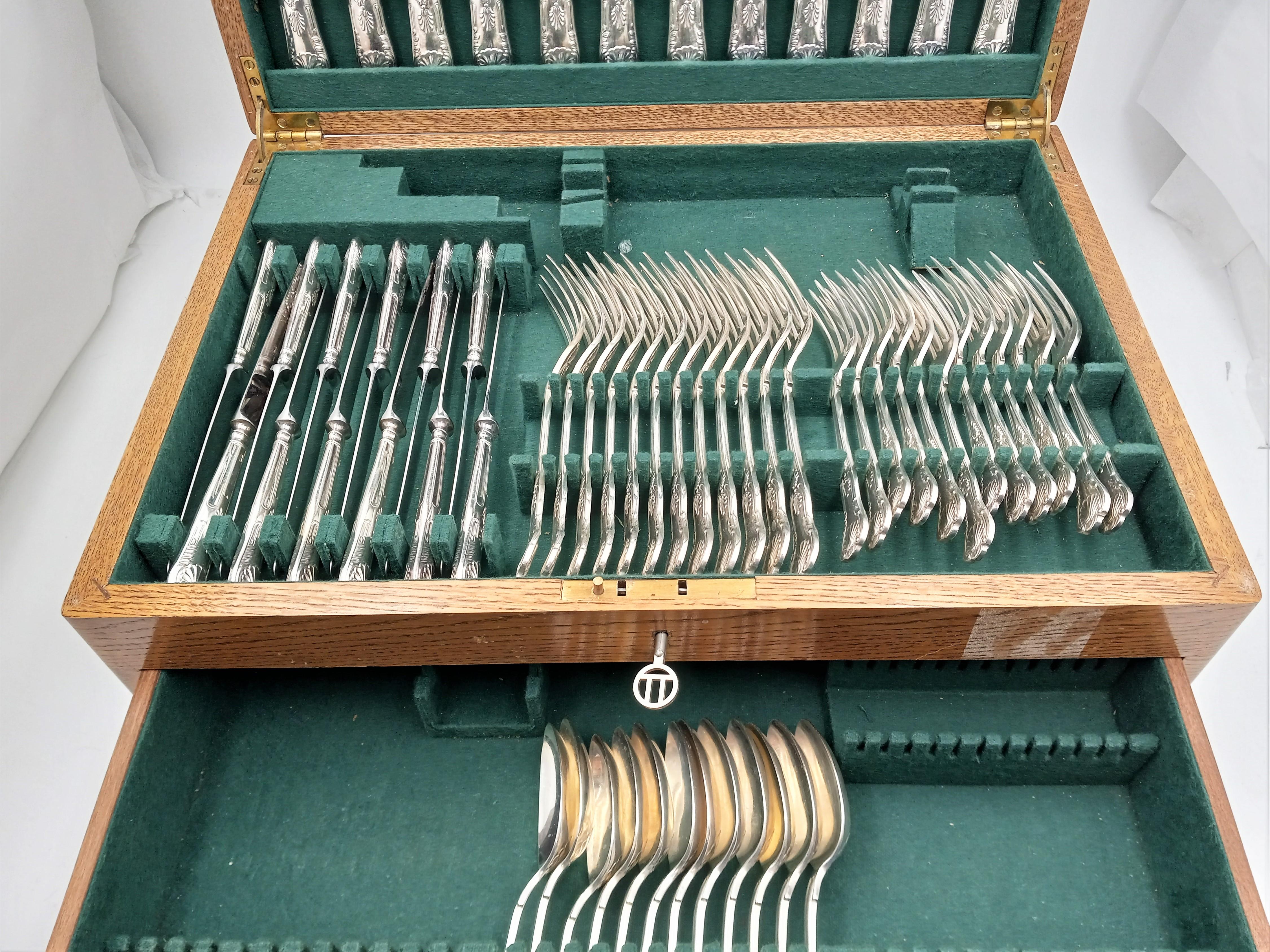 60-Piece Sterling Silver Flatware set in the traditional midcentury Kings Pattern in original display box. These are 12 sets of five, each comprising a dinner fork (8 1/4