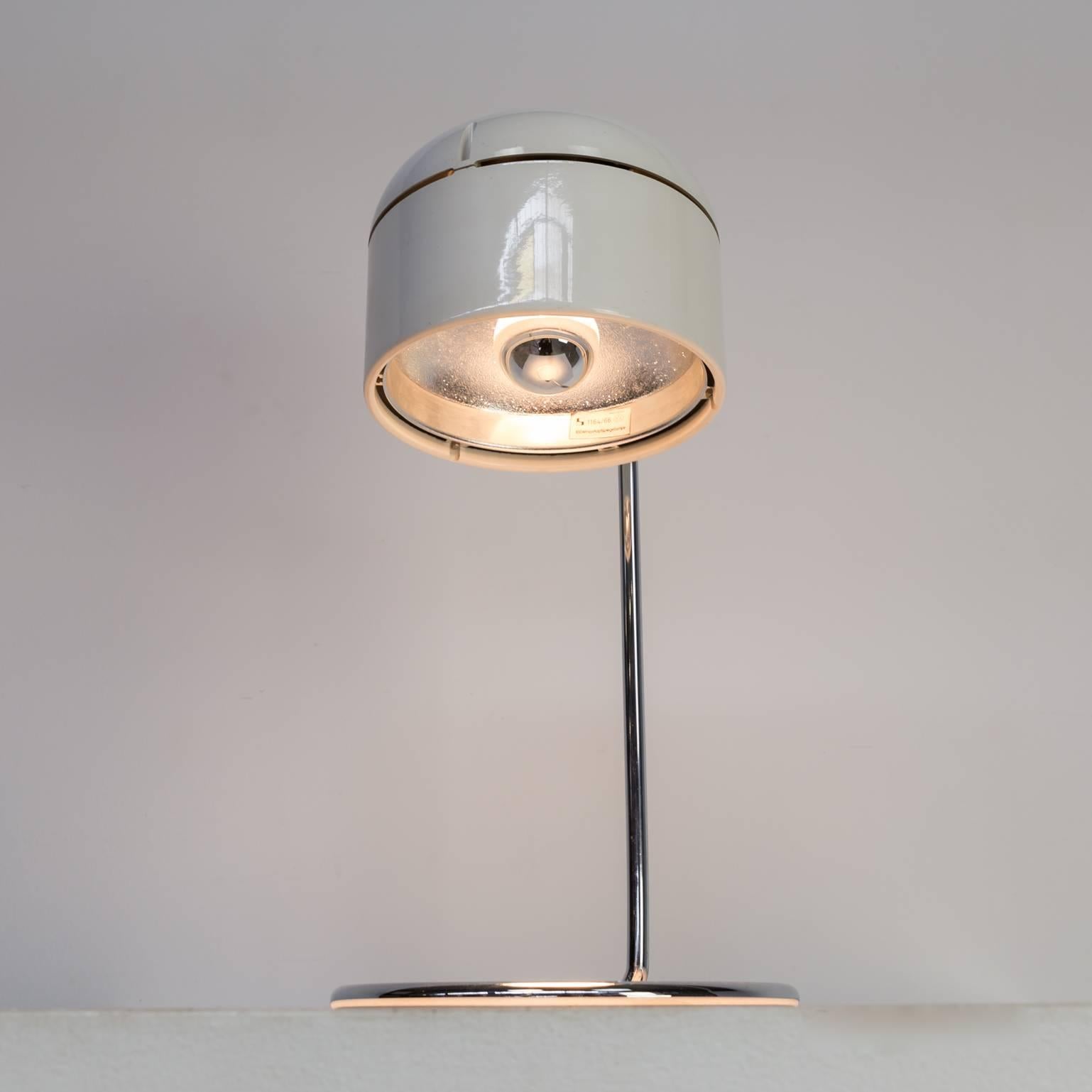 60 Table Lamp for Staff Leuchten For Sale 5