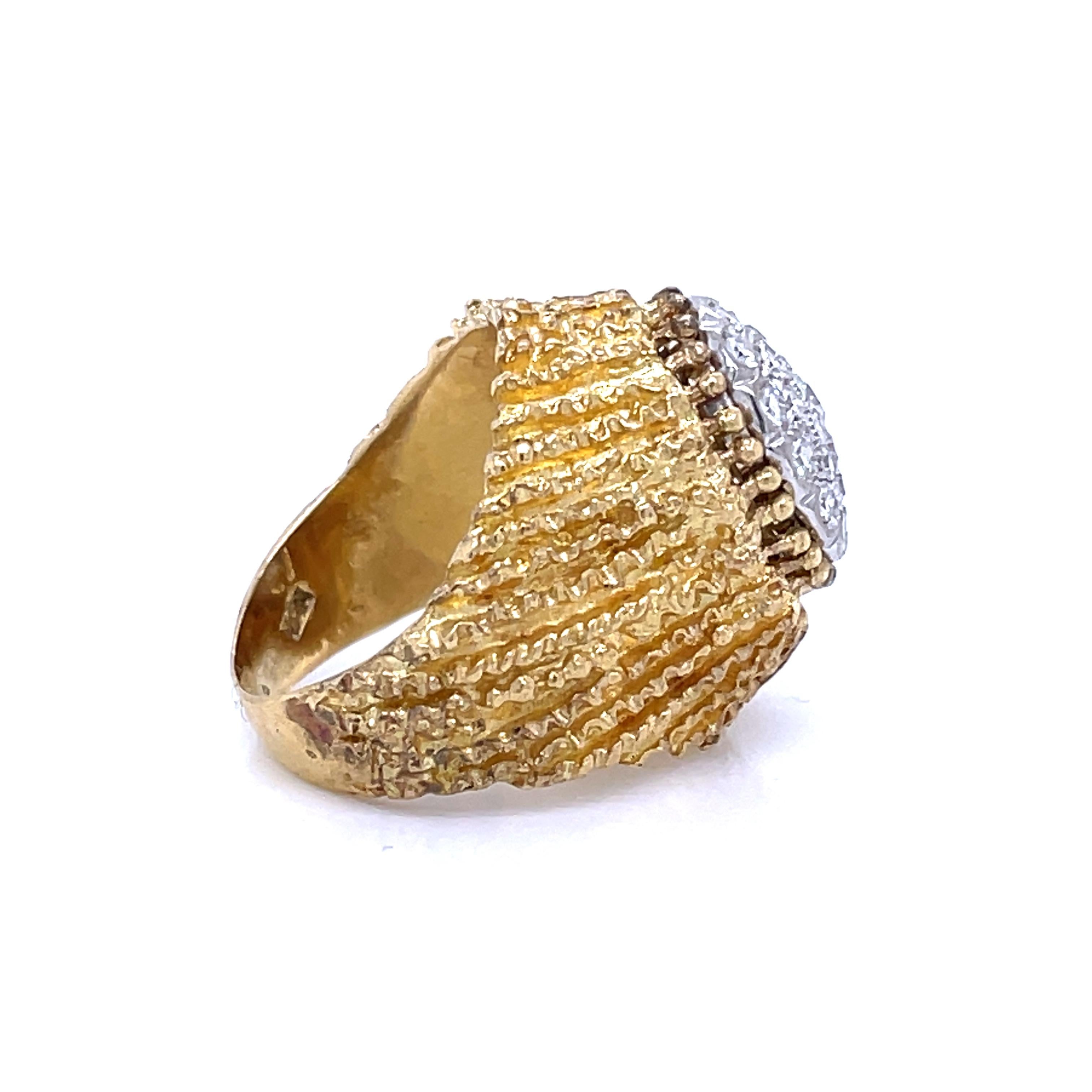 Modernist 1960 Diamond 18 Karat Gold Ring