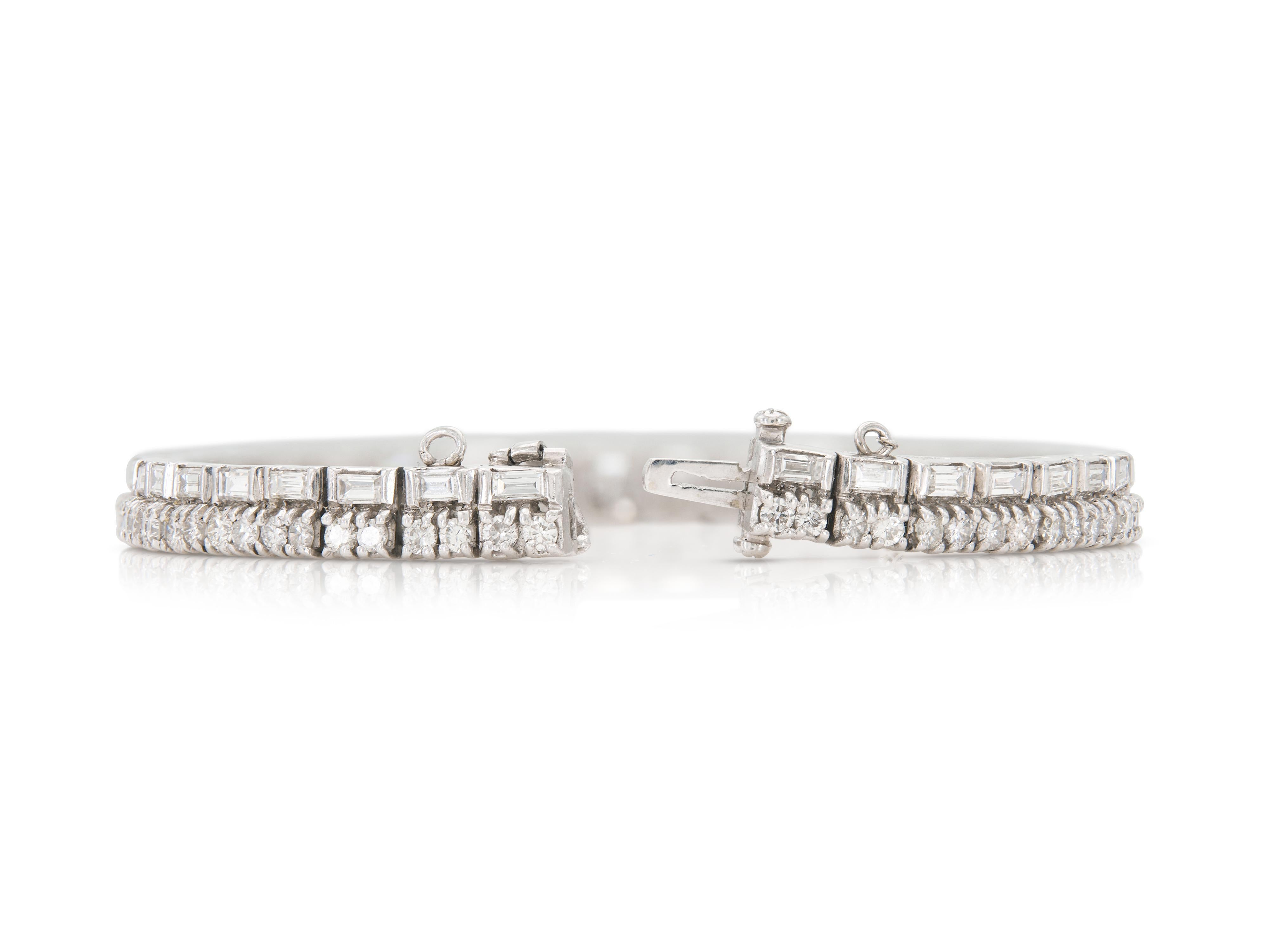 6.00 Carat Baguette and Round Brilliant Cut Diamond Line Bracelet Bon état - En vente à New York, NY
