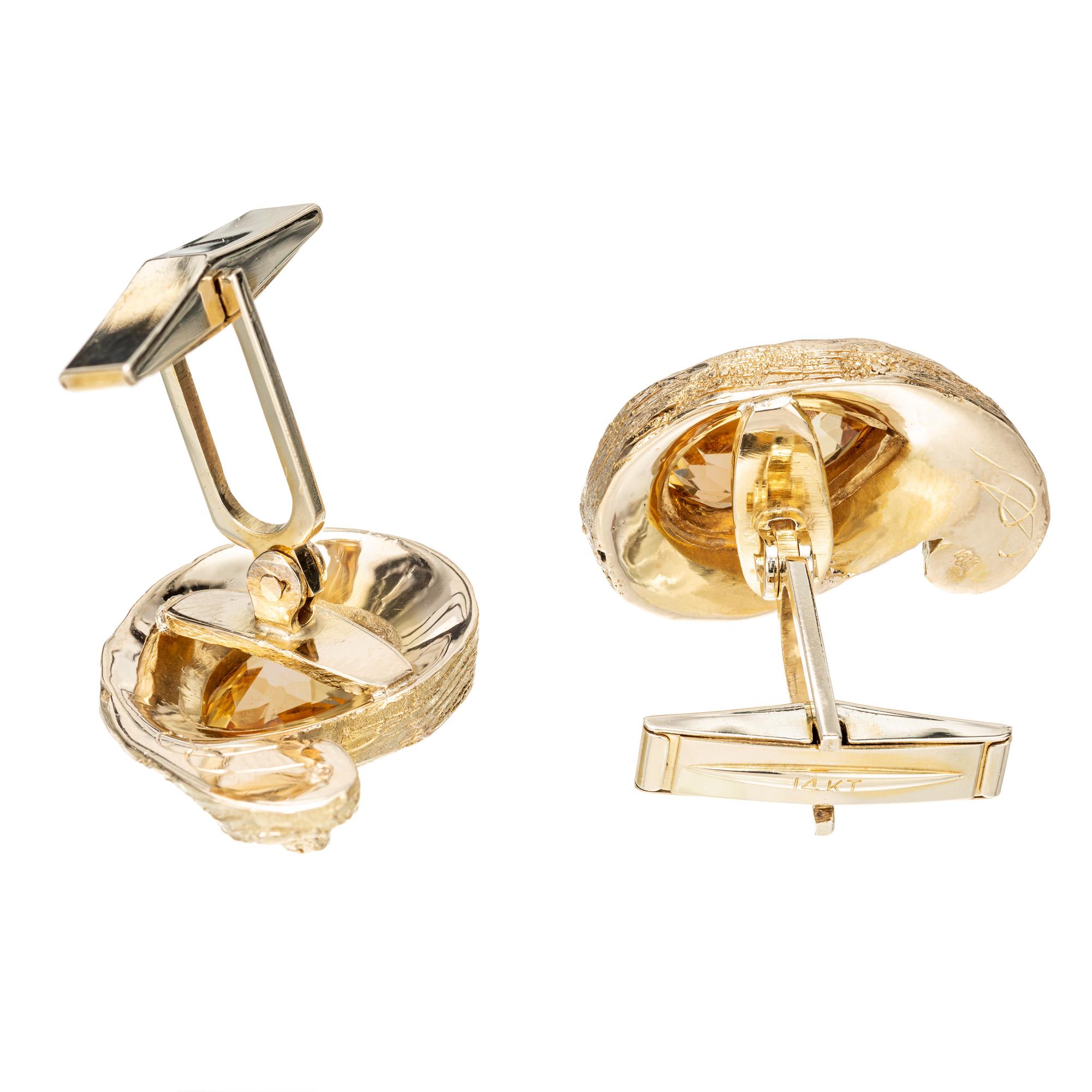 Men's 6.00 Carat Citrine Gold textured Cufflinks For Sale