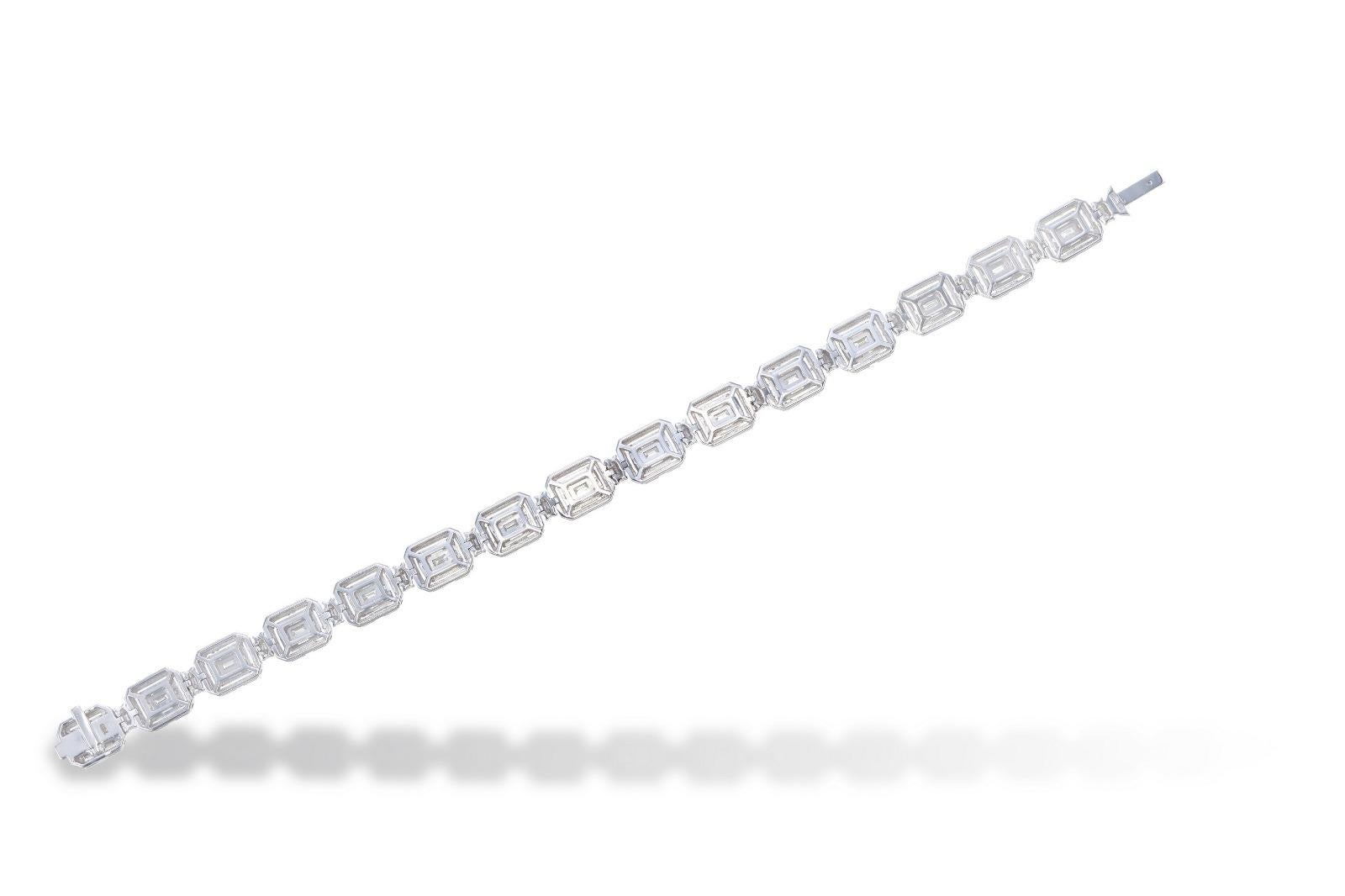 6 Karat 18 Karat Weißgold Diamant-Tennisarmband mit Baguetteschliff und runden Diamanten (Kunsthandwerker*in) im Angebot