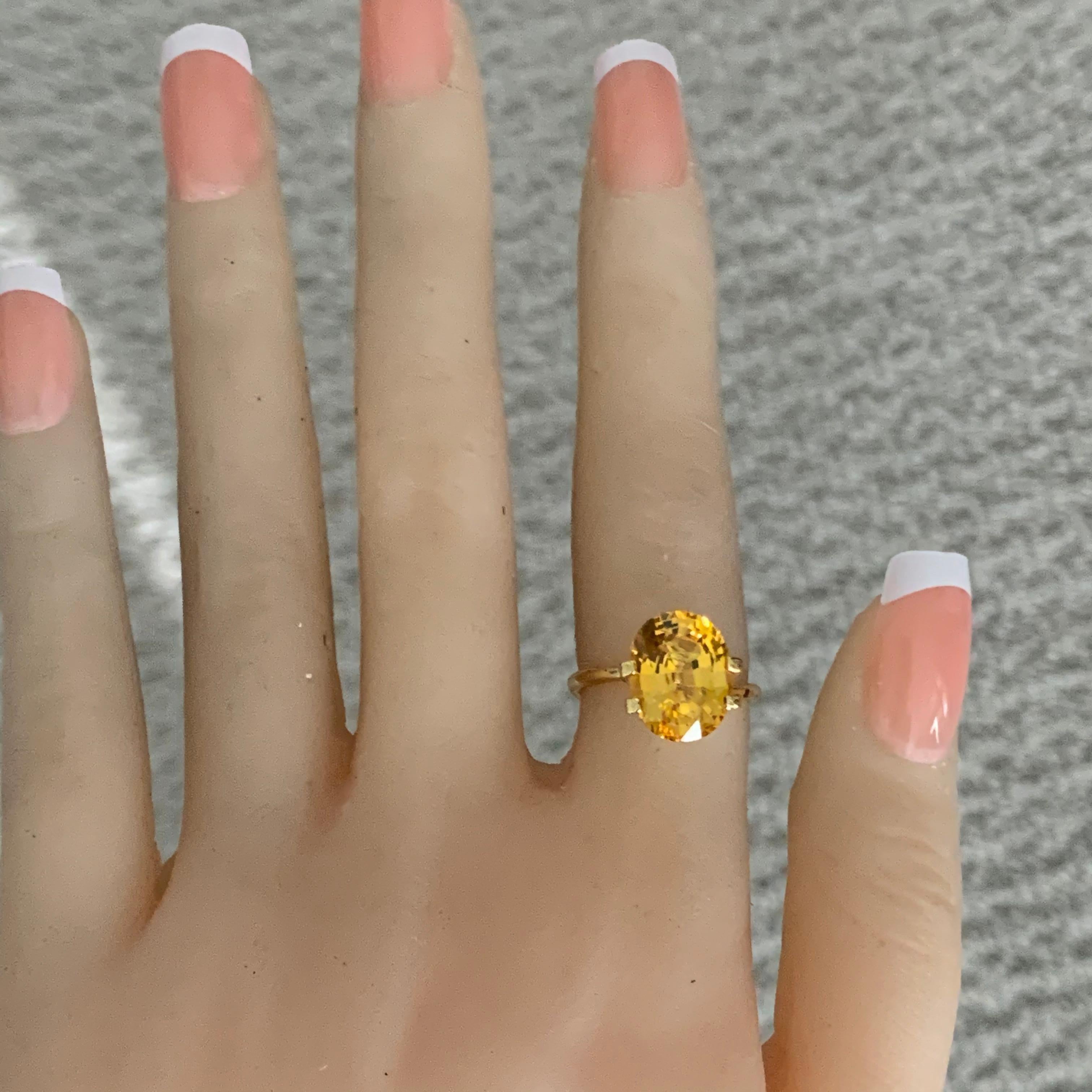 6.00 Carat Golden Yellow Ova Sapphire Loose Gemstone For Sale 2