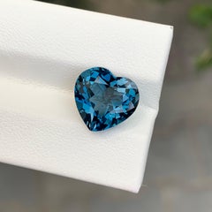6,00 quilates Preciosa gema facetada de topacio azul de Londres en forma de corazón