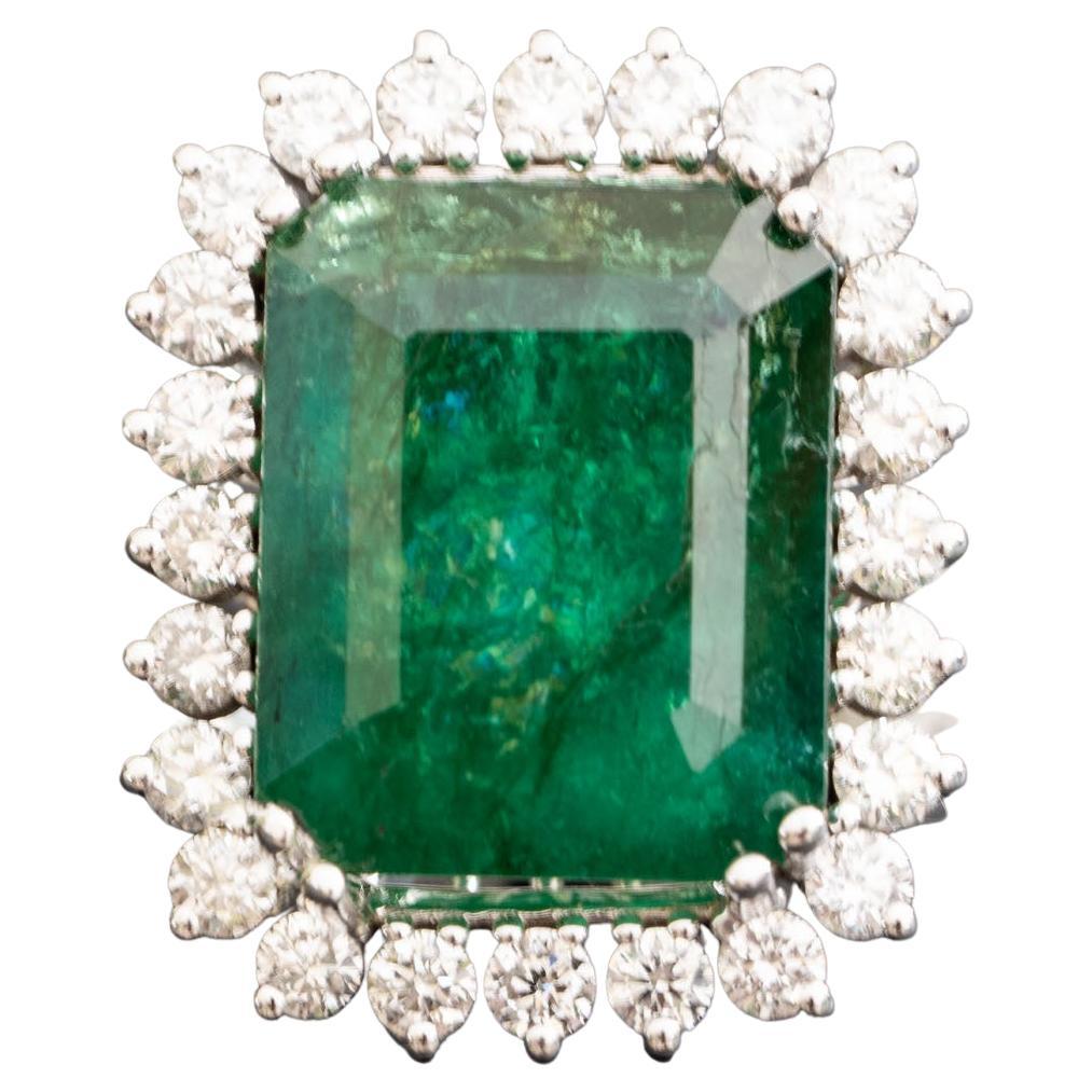 6.00 Carat Natural Emerald Ring, 1.24 Carat Natural Diamonds, Statement Ring For Sale