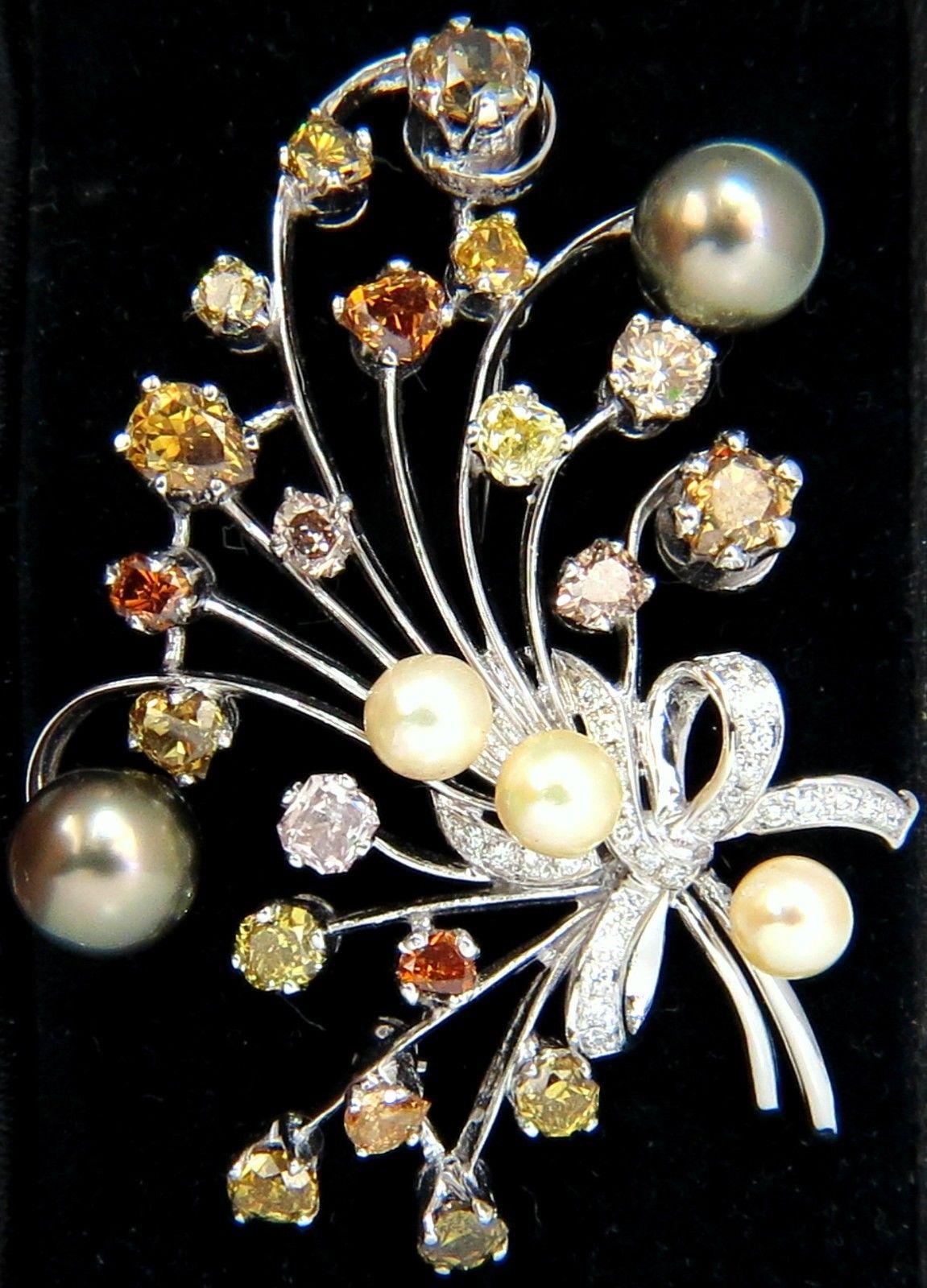 6.00 Carat Natural Fancy Color Yellow Orange Brown Pink Diamond Brooch and Pearl In New Condition For Sale In New York, NY