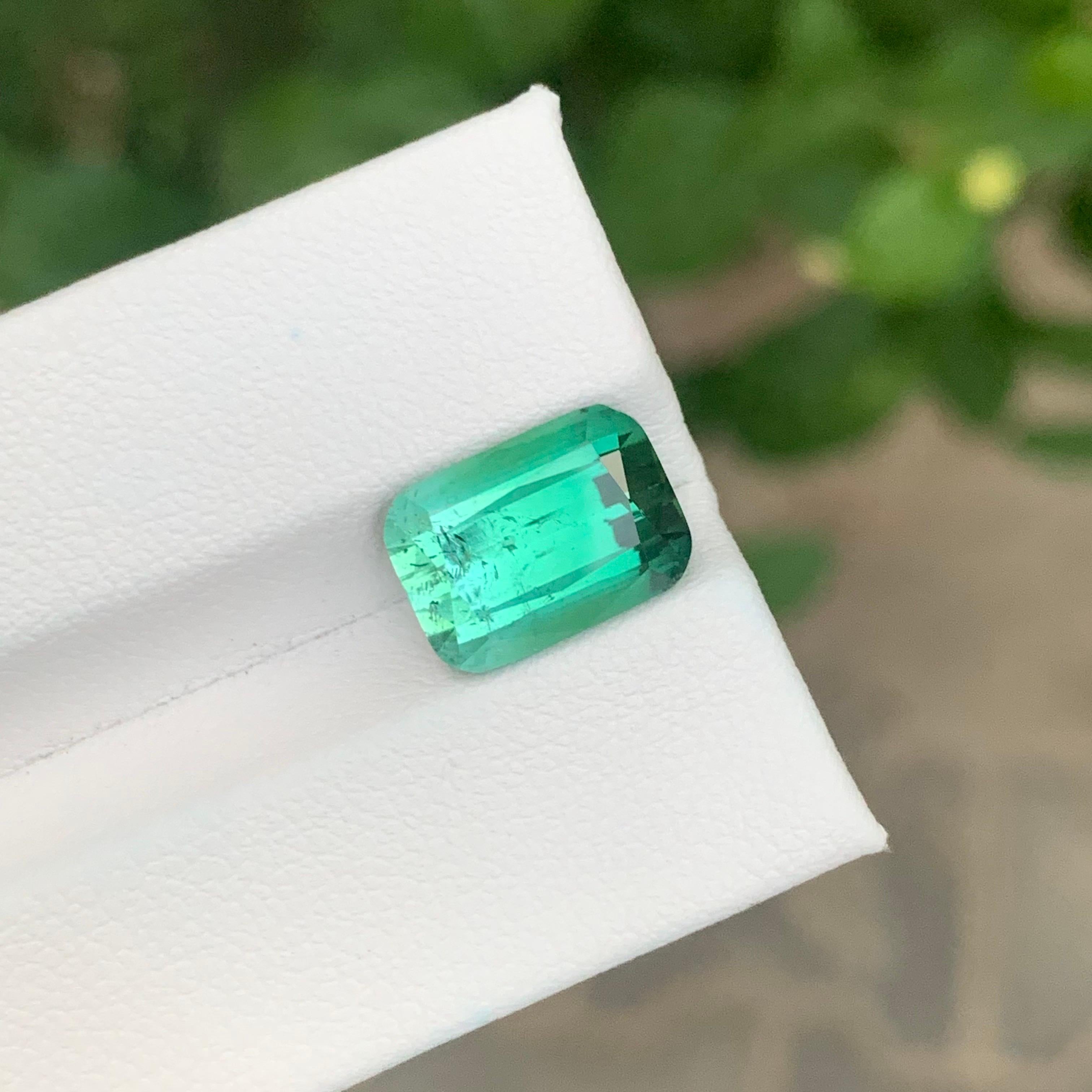 6.00 Carat Natural Loose Blue Green Tourmaline Cushion Shape Gemstone (Tourmaline bleue verte en forme de coussin) Unisexe en vente