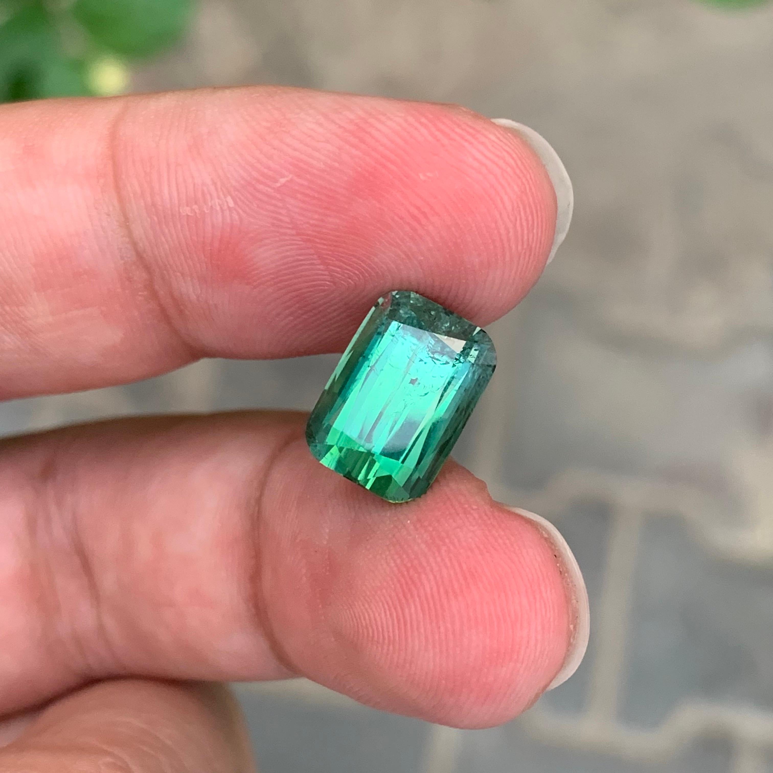 6.00 Carat Natural Loose Blue Green Tourmaline Cushion Shape Gemstone (Tourmaline bleue verte en forme de coussin) en vente 2