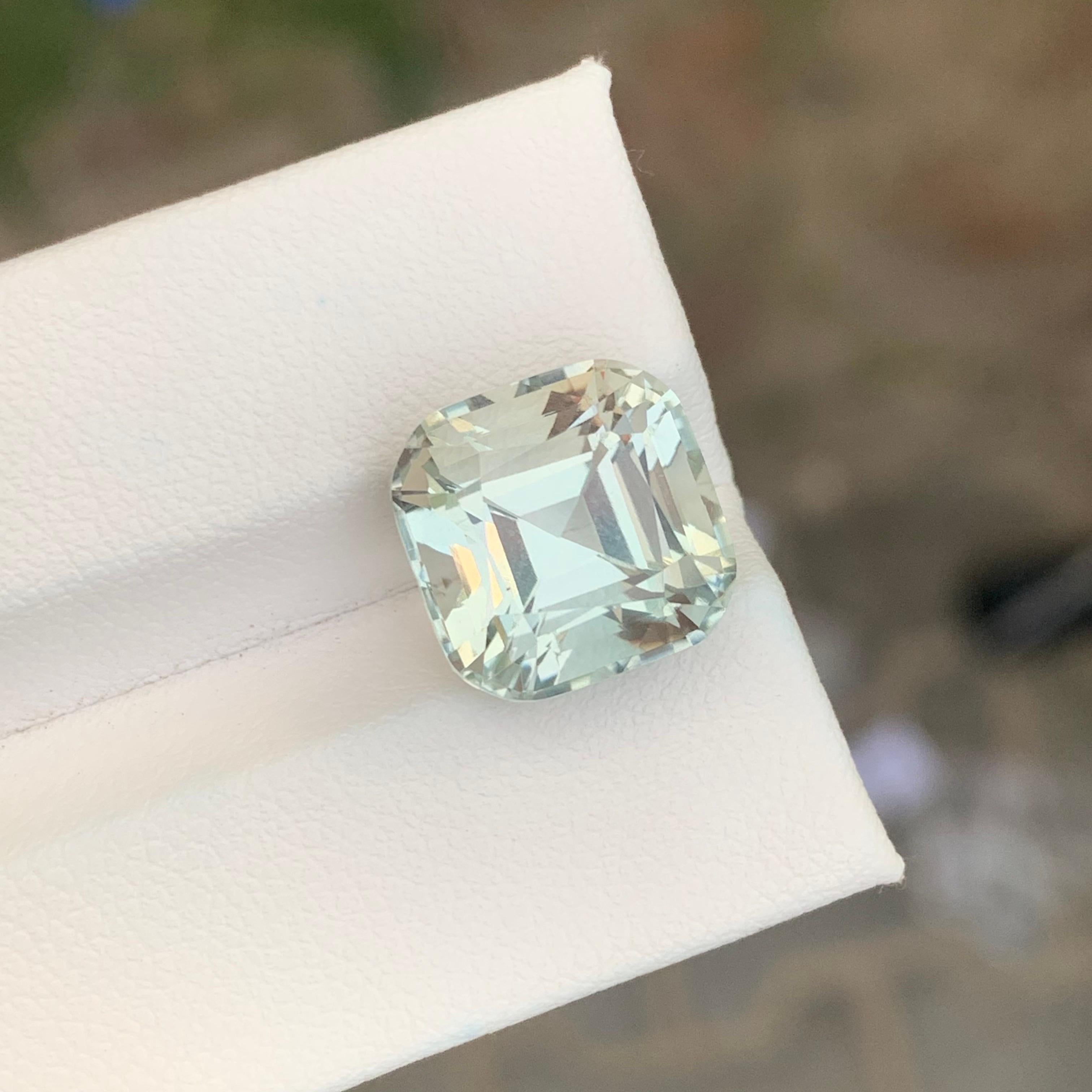 Ametista verde sfusa

Peso: 6,00 Carati
Dimensioni: 10,7 x 10,3 x 8,6 mm
Colore: Verde chiaro
Origine: Brasile
Trattamento: Non
Certificato: Su richiesta
Forma: Cuscino


L'Ametista verde sfaccettata, nota anche come Prasiolite, è una varietà di