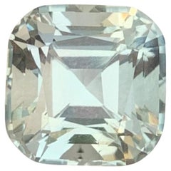 6.00 carati di ametista verde naturale sfusa e di prasiolite a forma di cuscino.