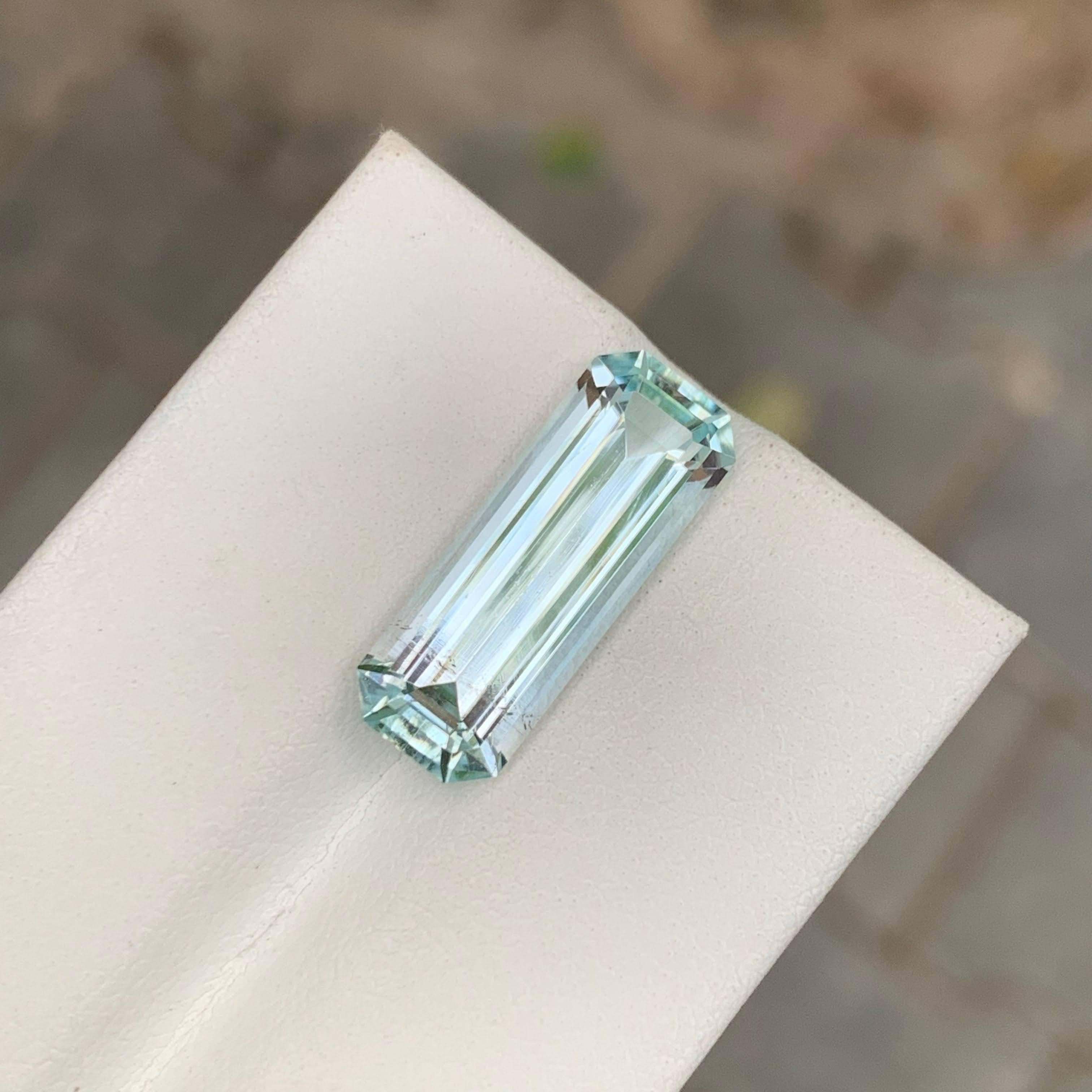 6.00 Carat Natural Loose Light Blue Aquamarine Stone Emerald Cut Pakistani Gem For Sale 6