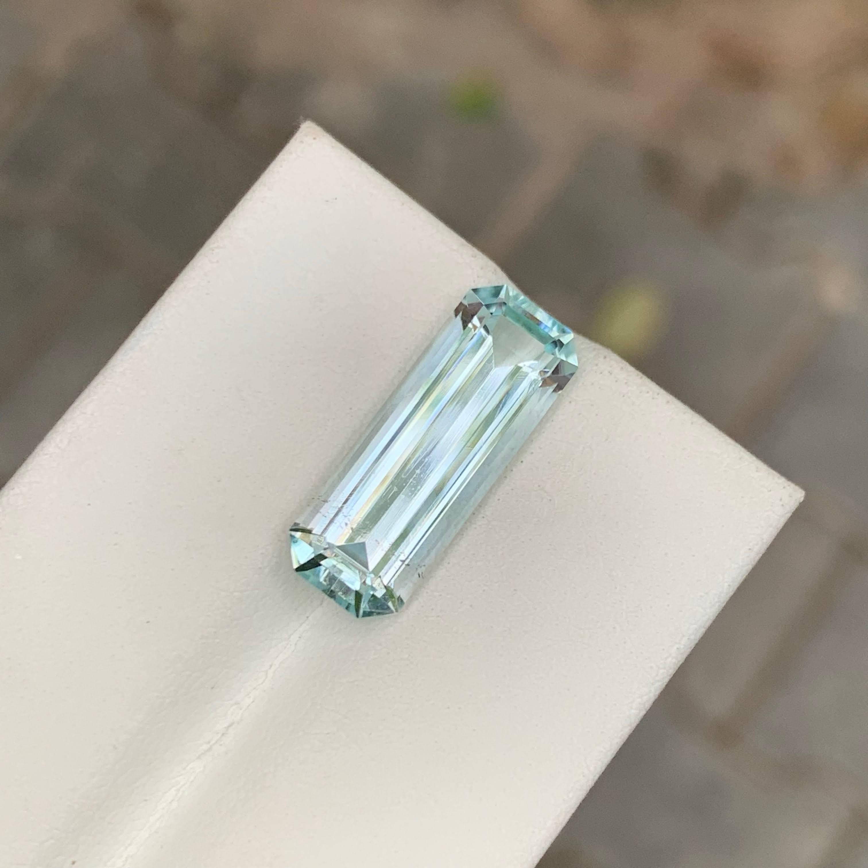 6.00 Carat Natural Loose Light Blue Aquamarine Stone Emerald Cut Pakistani Gem For Sale 1
