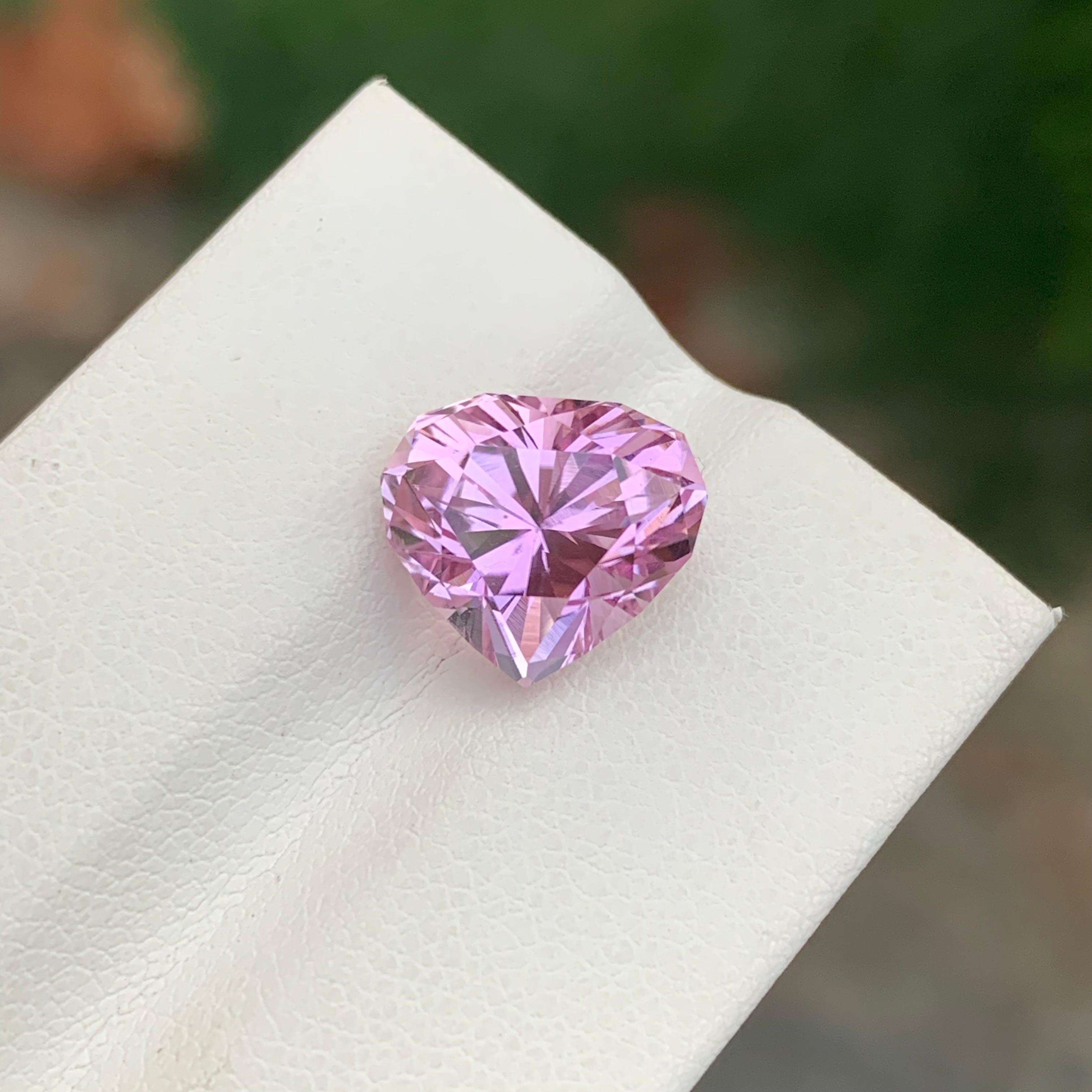 6.00 Carat Natural Loose Pink Kunzite Heart Shape Gemstone For Jewellery For Sale 5