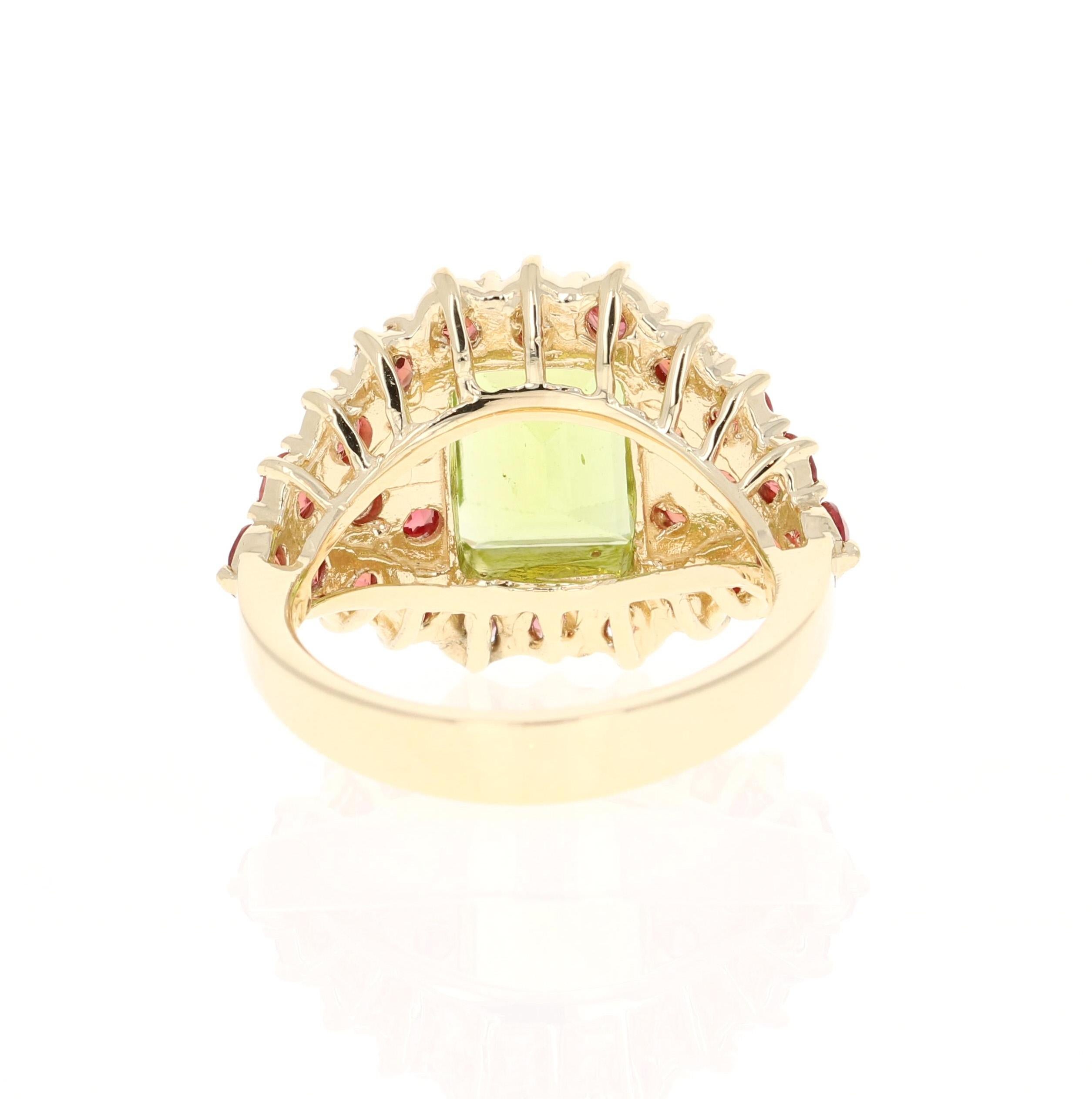 Contemporary 6.00 Carat Peridot Red Sapphire Cocktail Ring For Sale