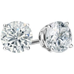6.00 Carat Princess Brilliant Cut Diamond Stud Earrings 18 Karat Gold Setting