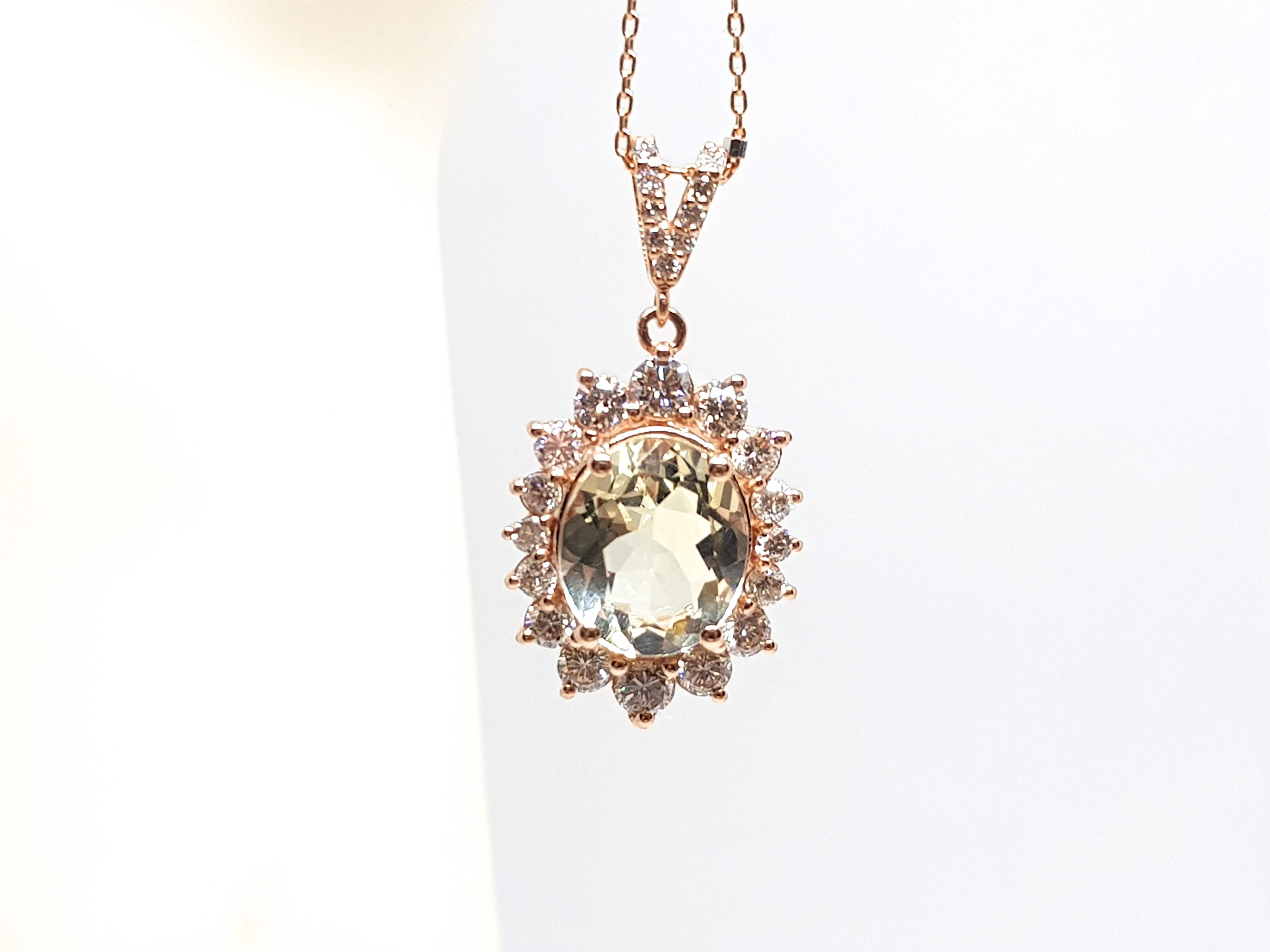 6.00 Carat Rose Gold Necklace Diamond Golden Beryl Pendant For Sale 4