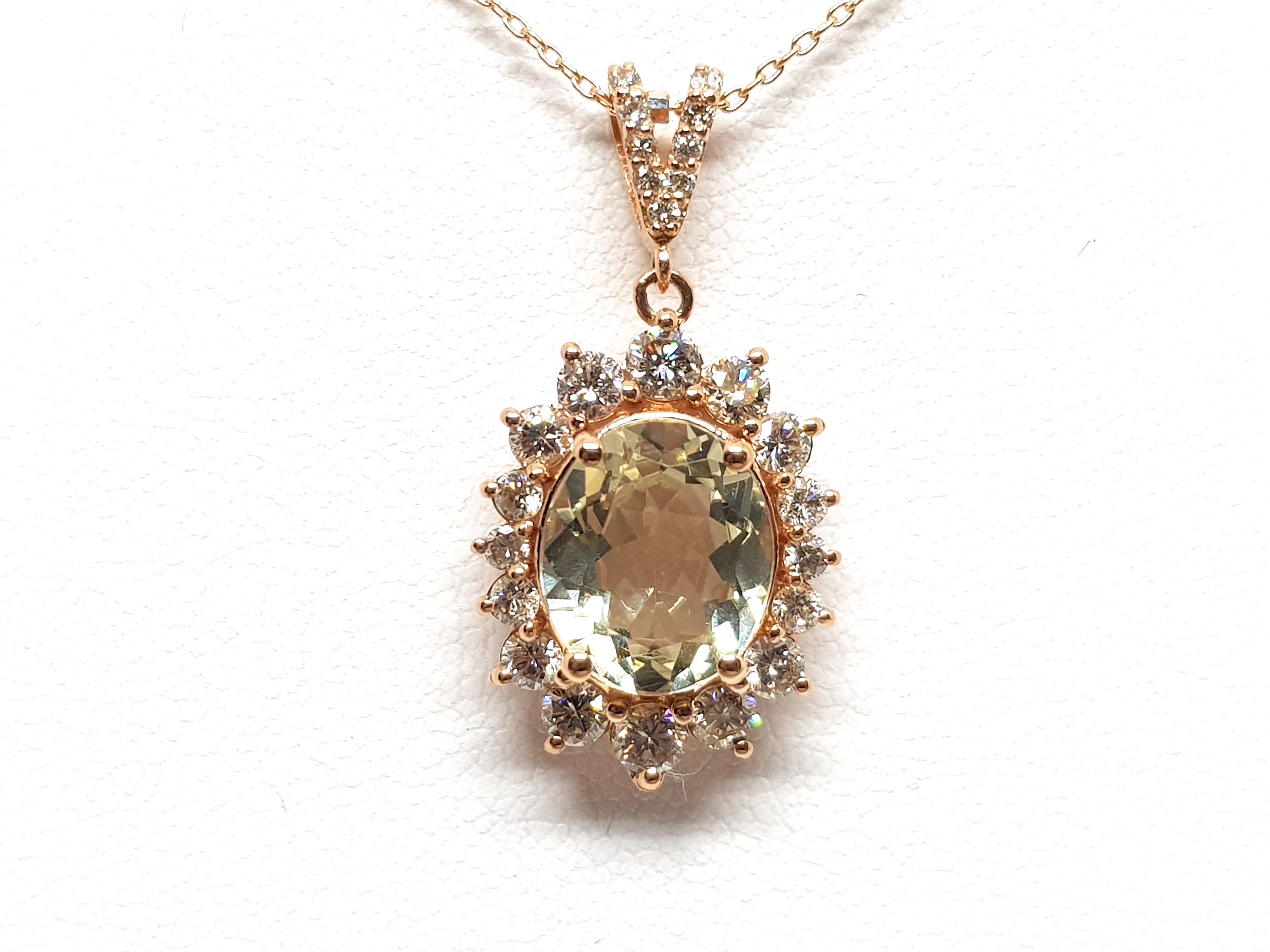Round Cut 6.00 Carat Rose Gold Necklace Diamond Golden Beryl Pendant For Sale