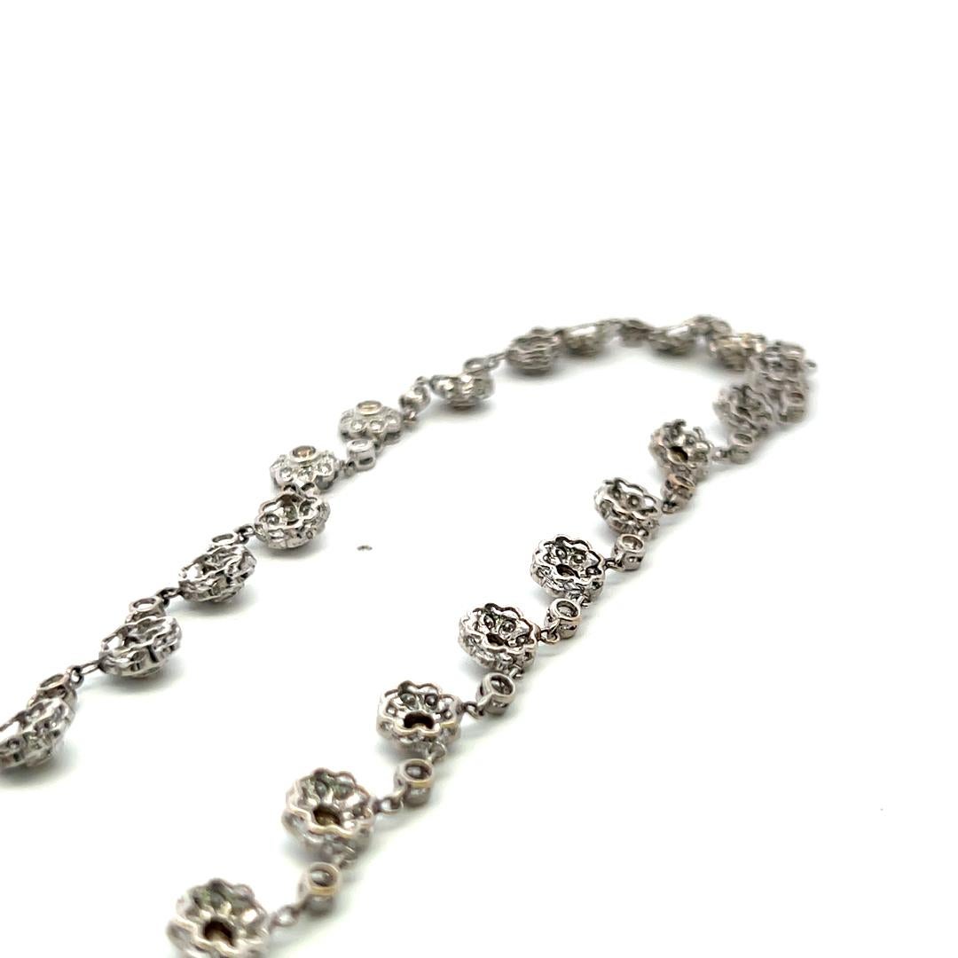 Collana Station in oro bianco 18 carati con diamanti rotondi Brilliante Fancy Brown da 6,00 carati in vendita 1
