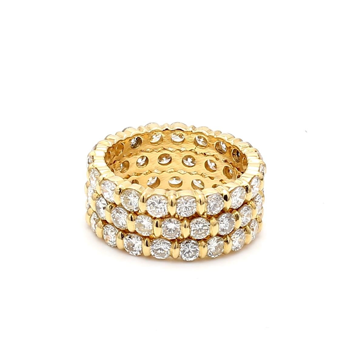 Title:
6.00 Carat Round Brilliant G VS1 Diamond 18 Karat Yellow Gold Band Ring


Style:
Band


Metal:
18 Karat Yellow Gold


Gemstone 1:
6 Carat Diamond


Number of Stones:
60


Color:
G


Clarity:
VS1


Shape:
Round