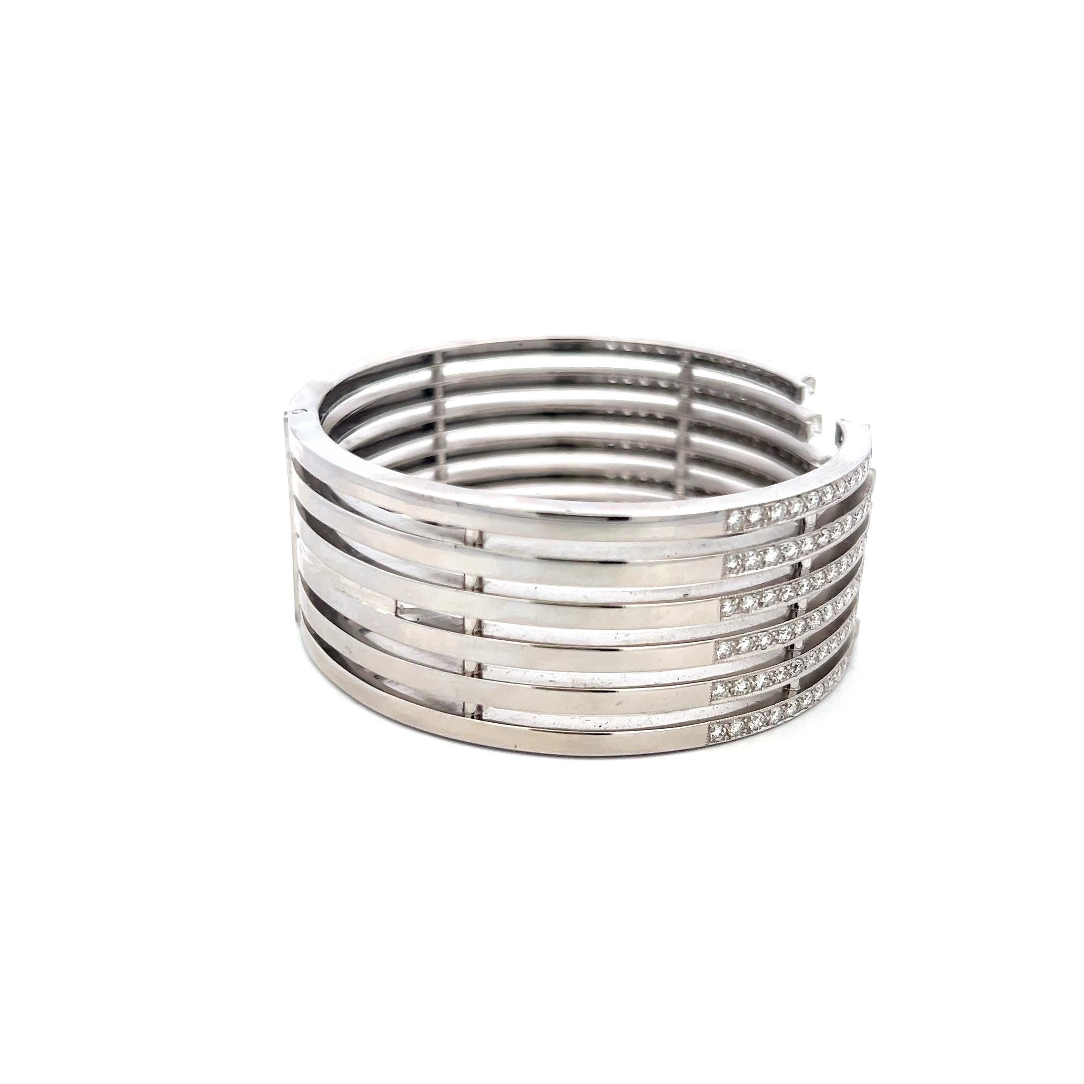 6,00 Karat Runder Brillant I VS1 Diamant 18 Karat Weißgold Manschettenarmband für Damen oder Herren im Angebot