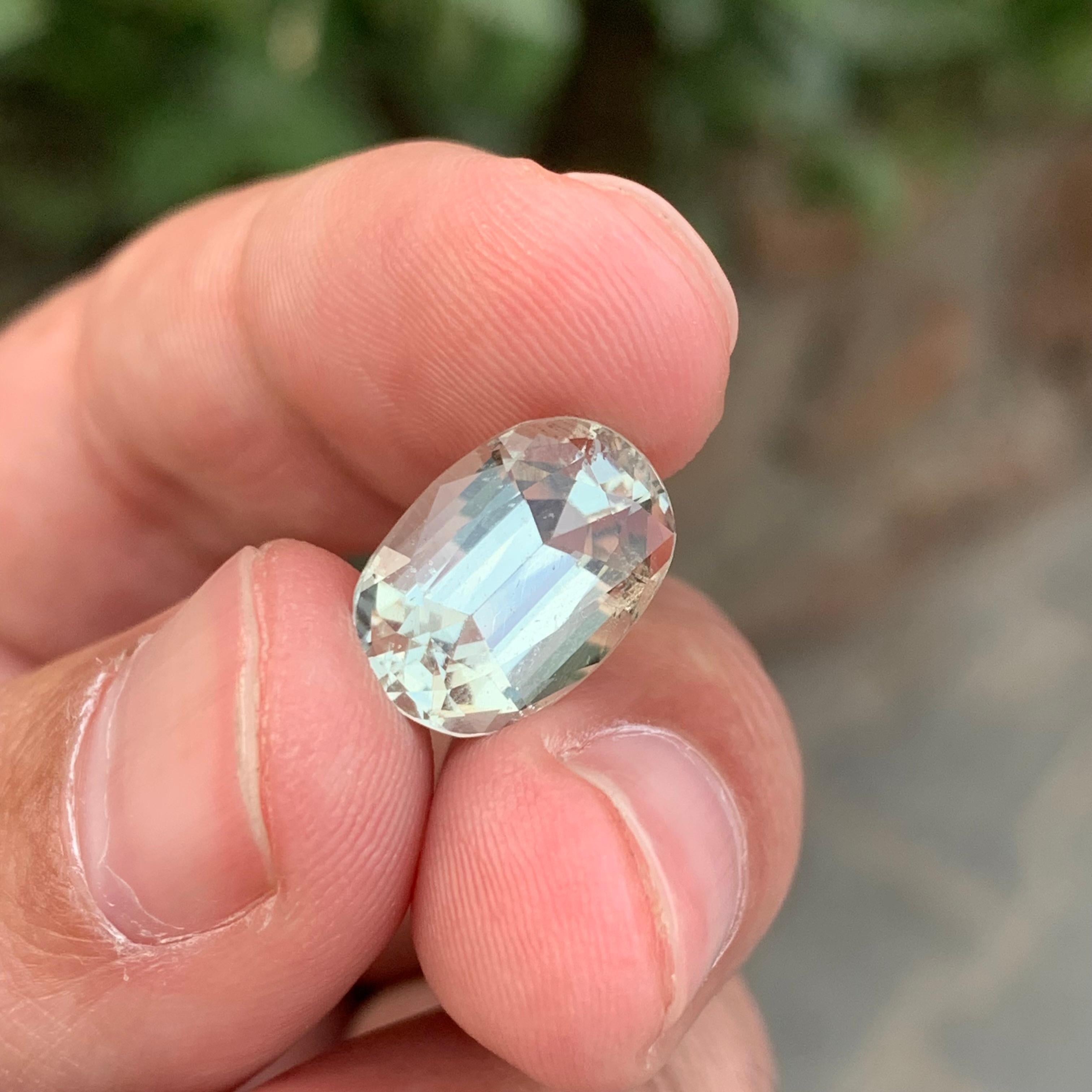 6,00 carati di splendida gemma sfaccettata a forma di cuscino Heliodor in vendita 2