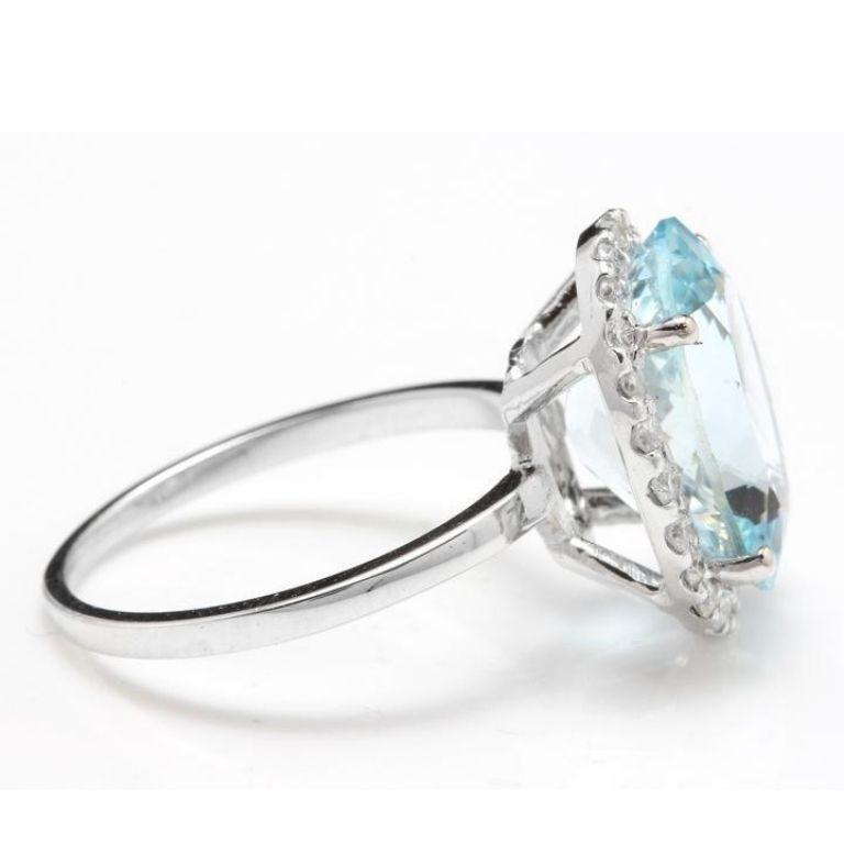 Oval Cut 6.00 Carat Exquisite Natural Aquamarine and Diamond 14K Solid White Gold Ring For Sale