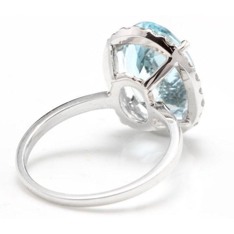 6.00 Carat Exquisite Natural Aquamarine and Diamond 14K Solid White Gold Ring In New Condition For Sale In Los Angeles, CA