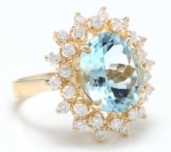 6.00 Carat Exquisite Natural Aquamarine and Diamond 14K Solid Yellow Gold Ring