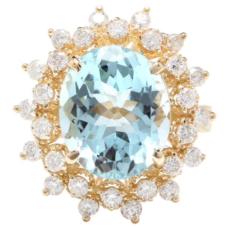 6.00 Carat Exquisite Natural Aquamarine and Diamond 14K Solid Yellow Gold Ring