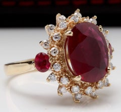 6.00 Carat Impressive Red Ruby and Diamond 14 Karat Yellow Gold Ring