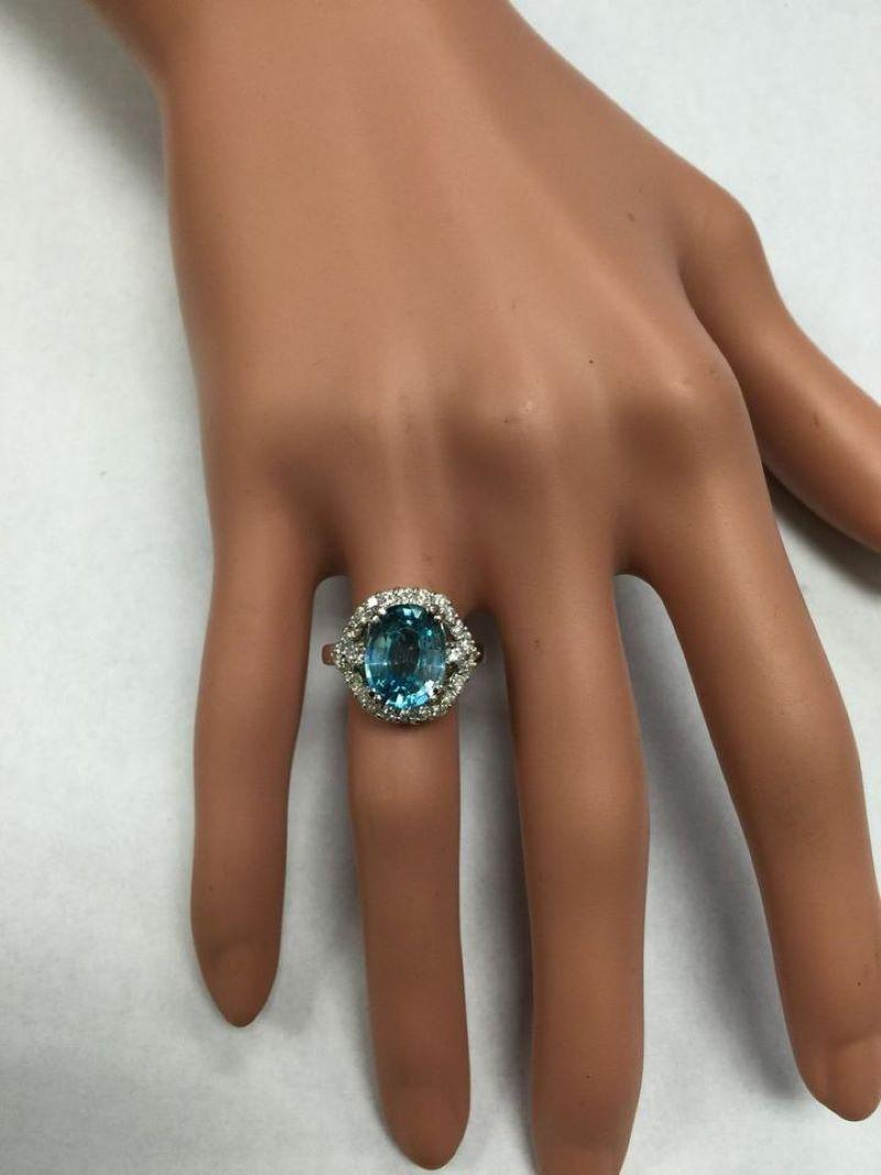 6.00 Carats Natural Blue Zircon and Diamond 14K Solid White Gold Ring For Sale 4