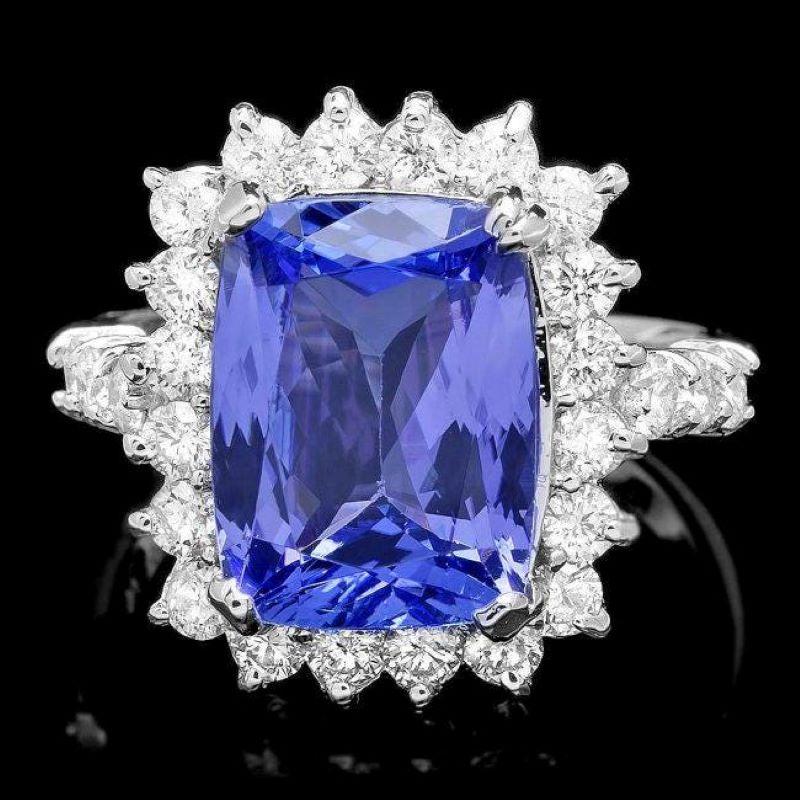 Mixed Cut 6.00 Carats Natural Tanzanite and Diamond 14K Solid White Gold Ring For Sale