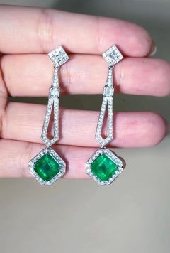 6.00 Ct Zambian Emeralds 2.00 Ct Diamonds 18K Gold Earrings