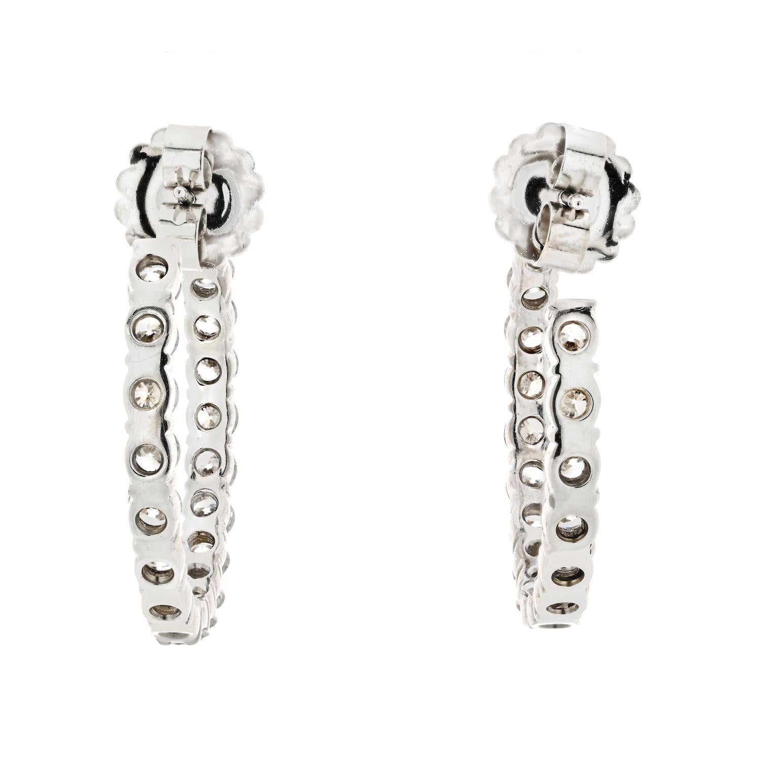 Modern 6.00cttw 18k White Gold Round Cut Diamond Hoop Earrings For Sale