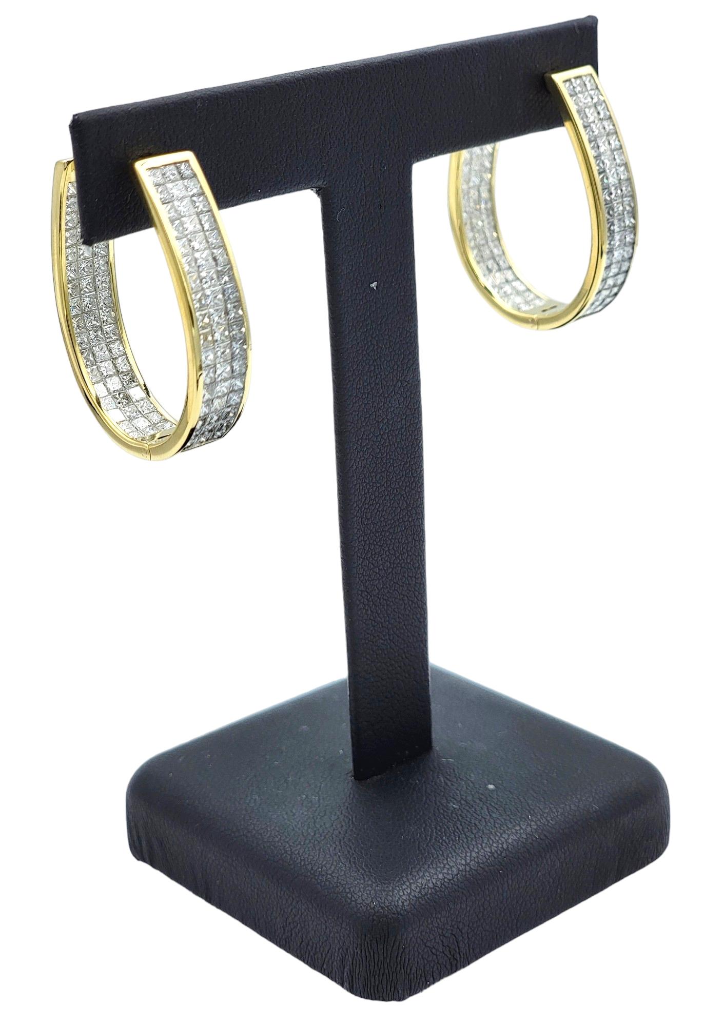 6.00 Total Carat Princess Cut Diamond Hoop Earrings Set in 18 Karat Yellow Gold For Sale 6