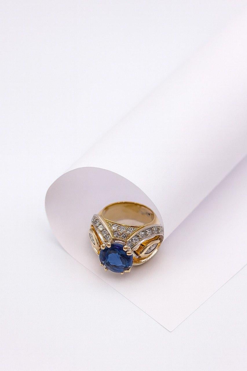 da uomo o donna 6.00c Natural unheard Sapphire Ring. in vendita