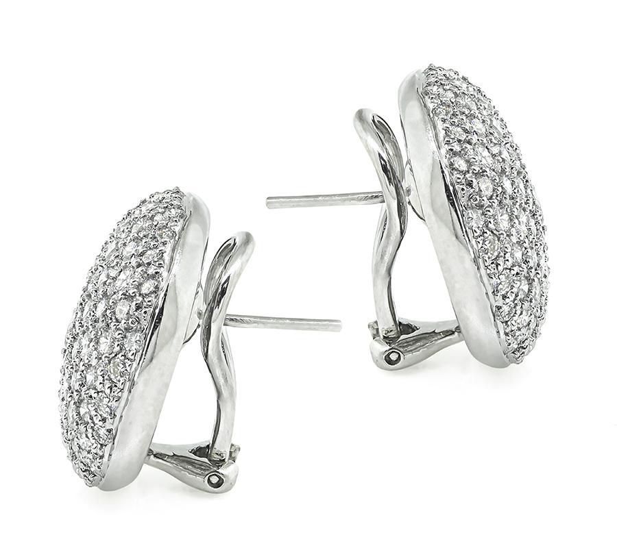 Round Cut 6.00ct Diamond Earrings For Sale